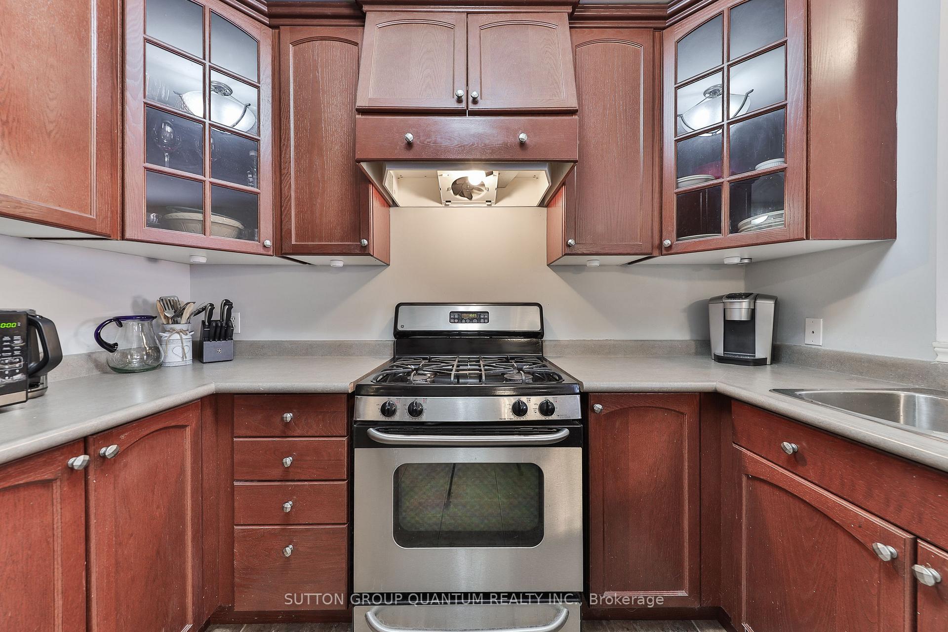 Photo 14 of 65 Westhampton Way, Hamilton, Winona Park — HOMEH