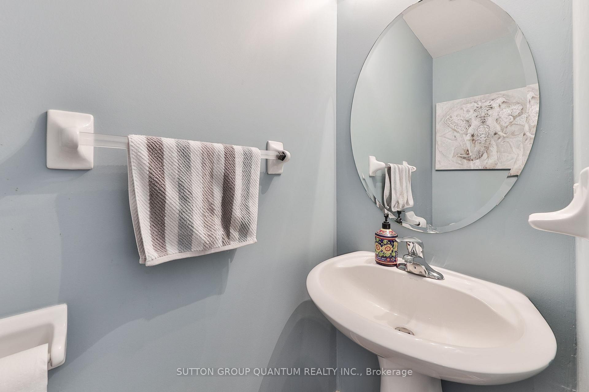 Photo 20 of 65 Westhampton Way, Hamilton, Winona Park — HOMEH