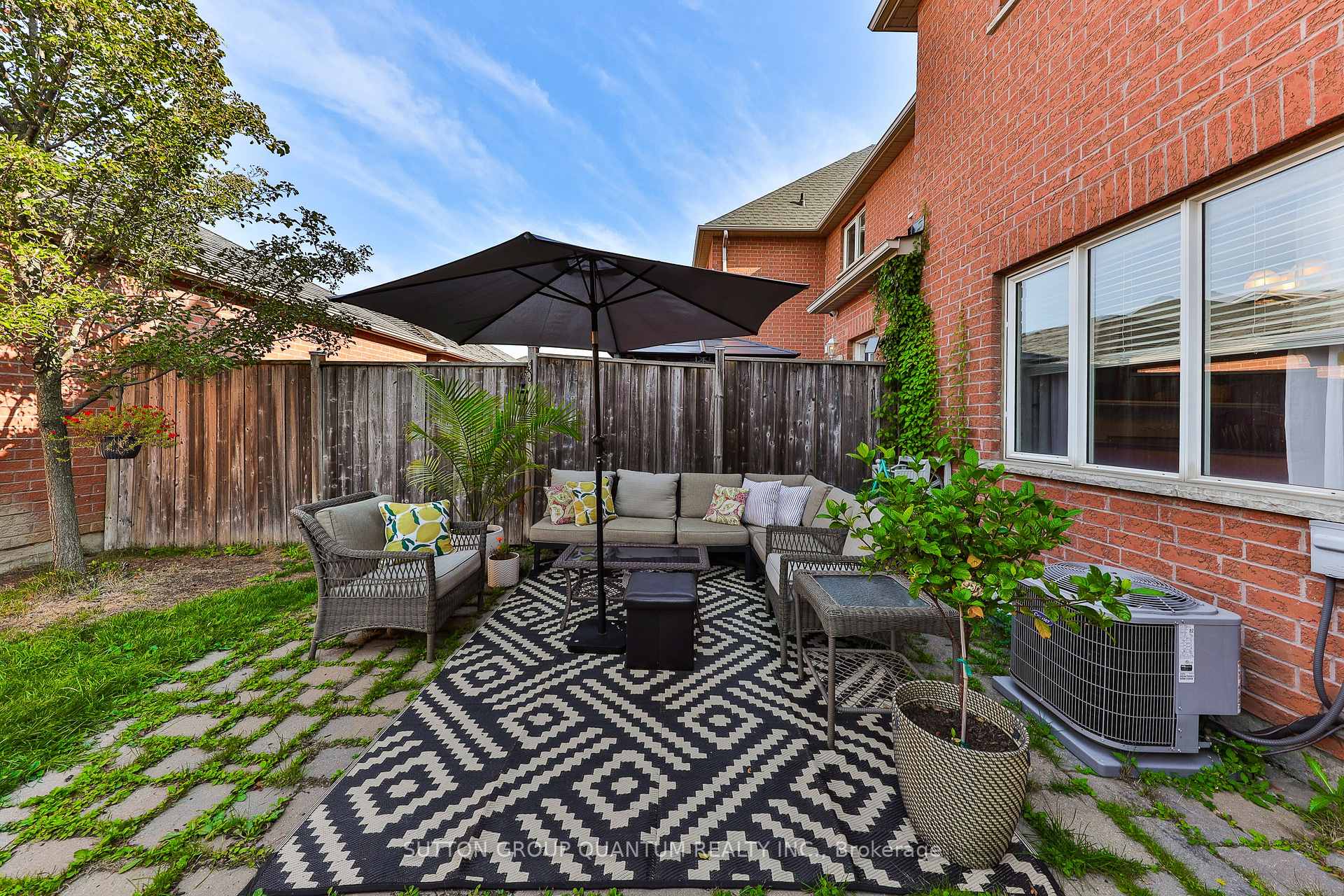 Photo 38 of 65 Westhampton Way, Hamilton, Winona Park — HOMEH