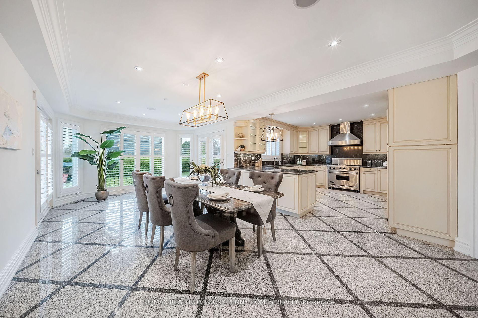 Photo 9 of 16 Noble Street, Markham, Milliken Mills East — HOMEH