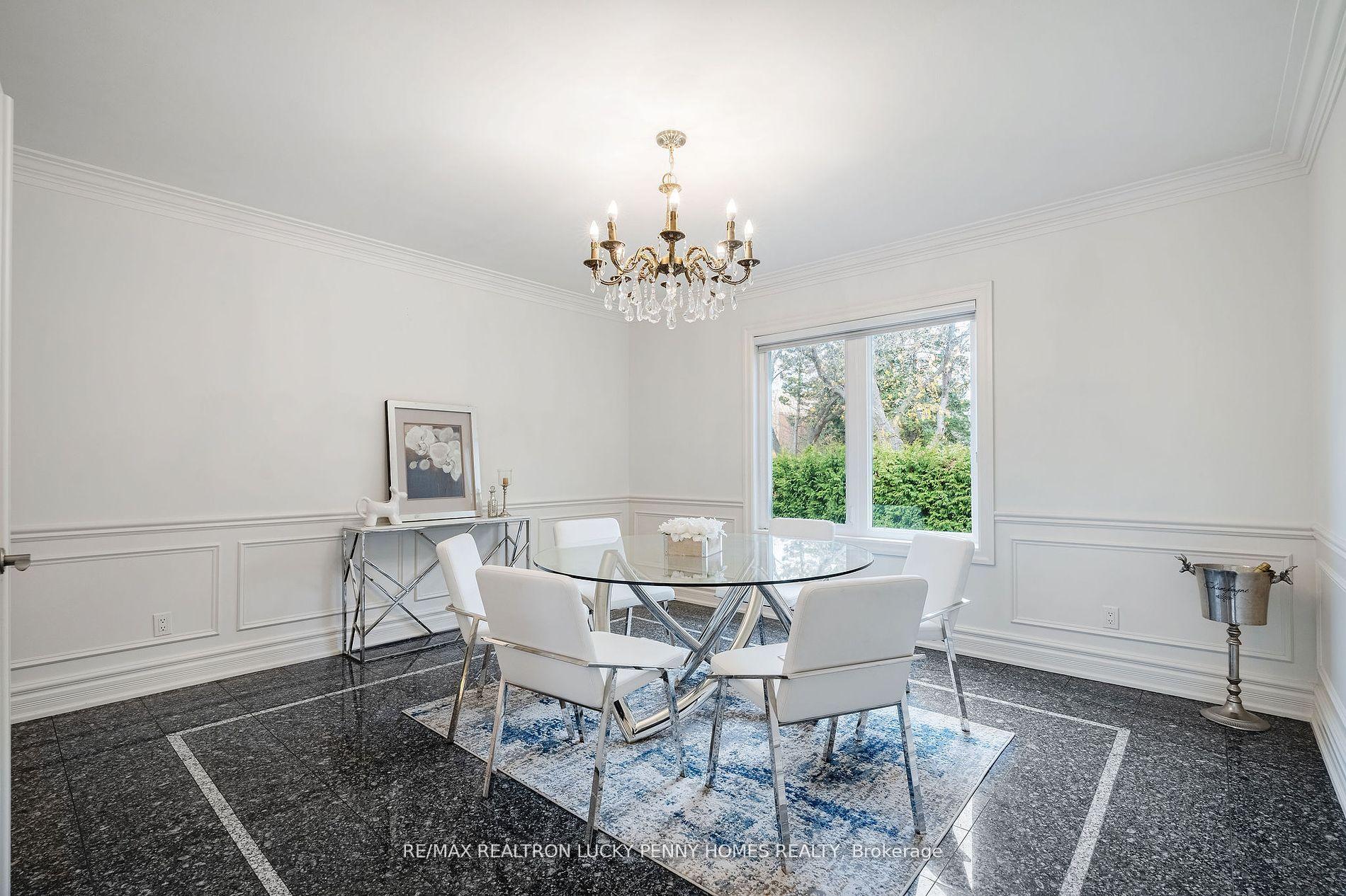 Photo 11 of 16 Noble Street, Markham, Milliken Mills East — HOMEH