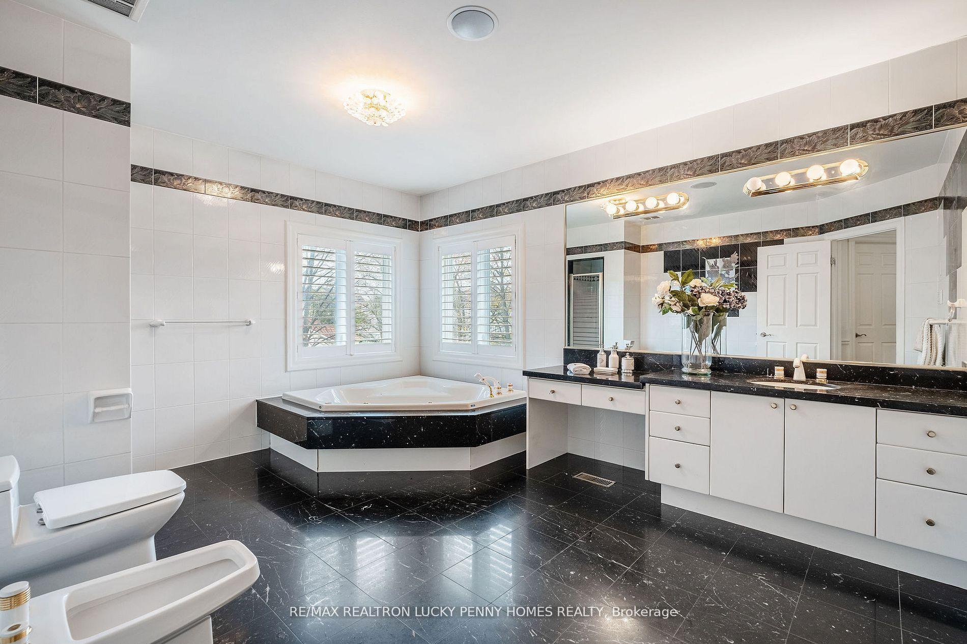Photo 20 of 16 Noble Street, Markham, Milliken Mills East — HOMEH