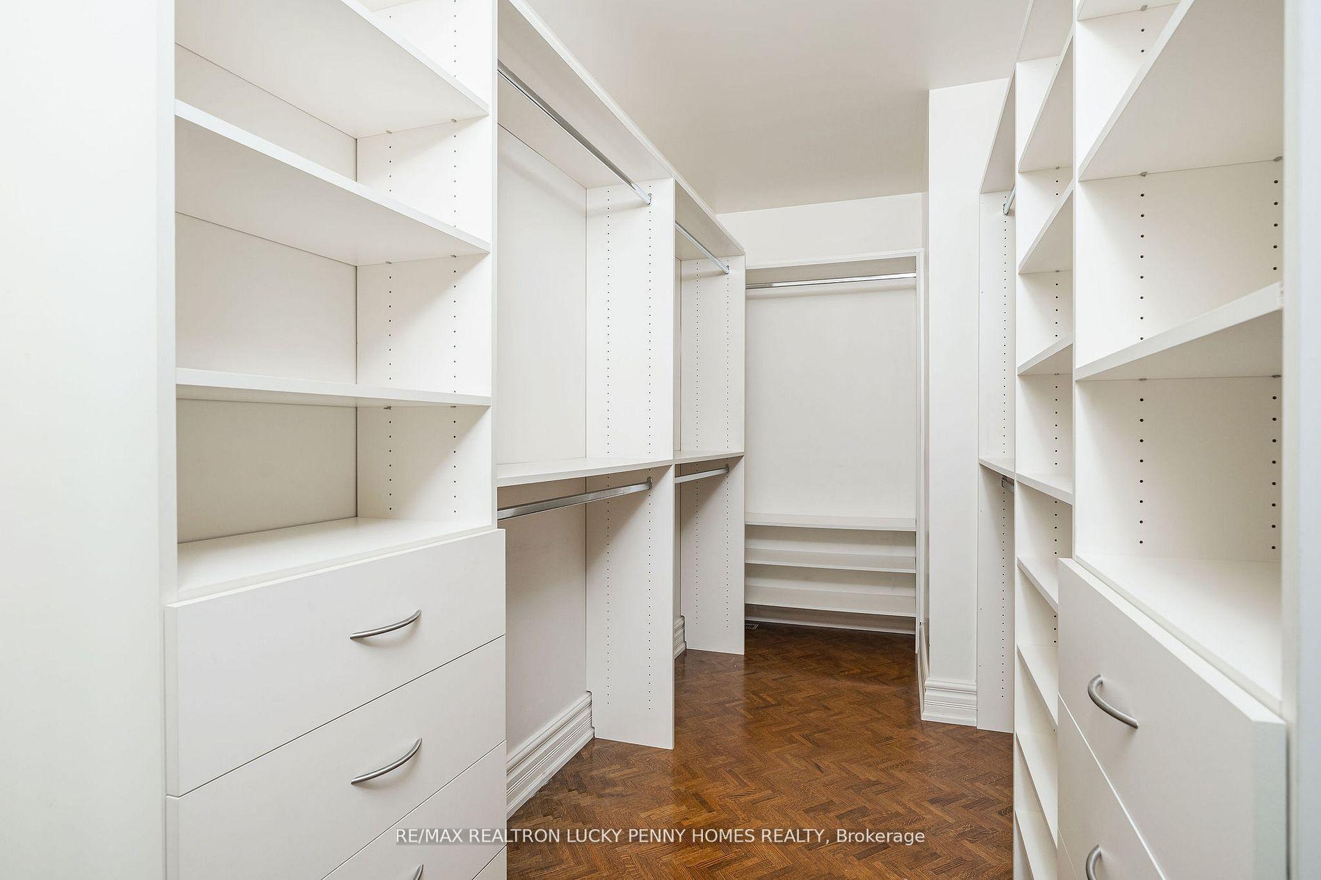 Photo 21 of 16 Noble Street, Markham, Milliken Mills East — HOMEH
