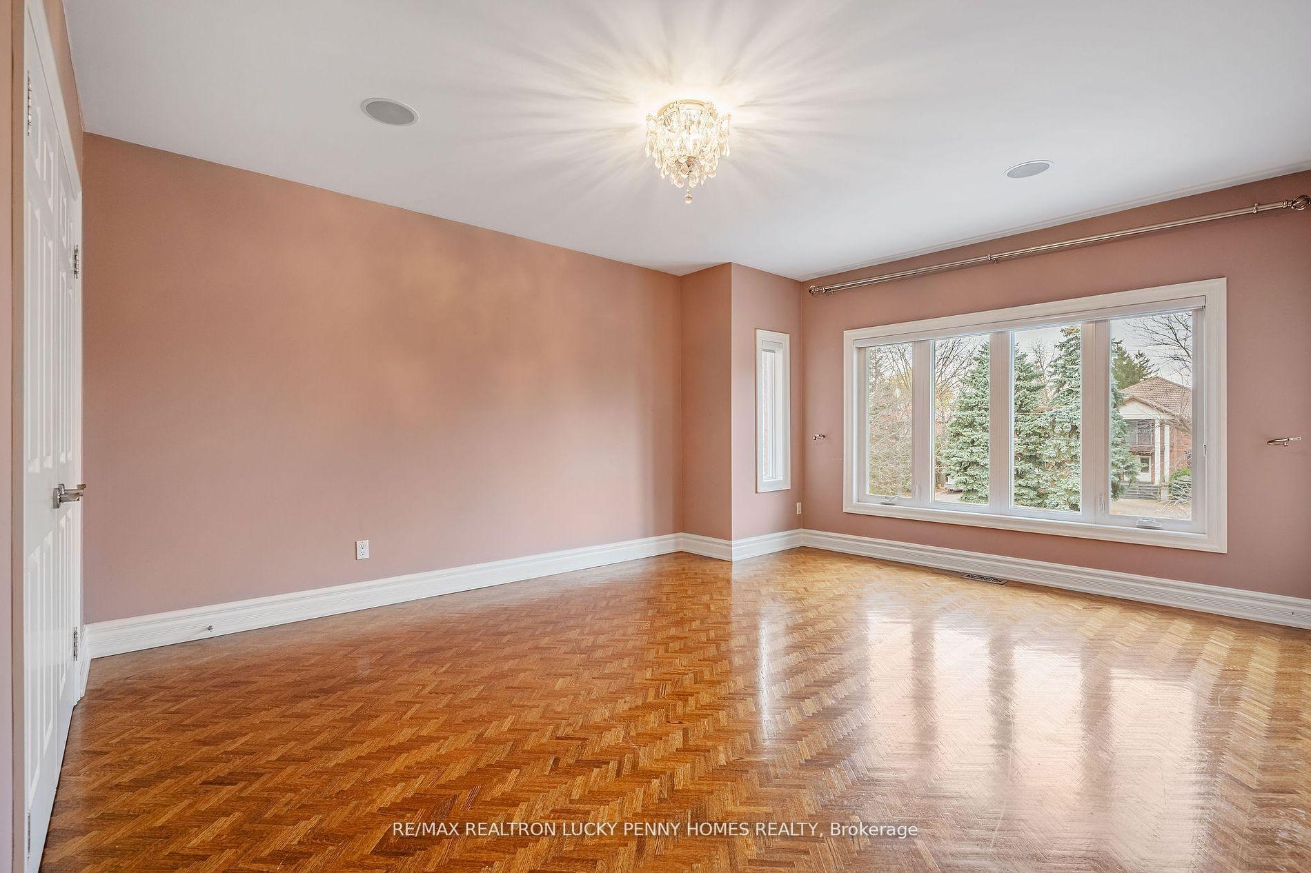 Photo 26 of 16 Noble Street, Markham, Milliken Mills East — HOMEH