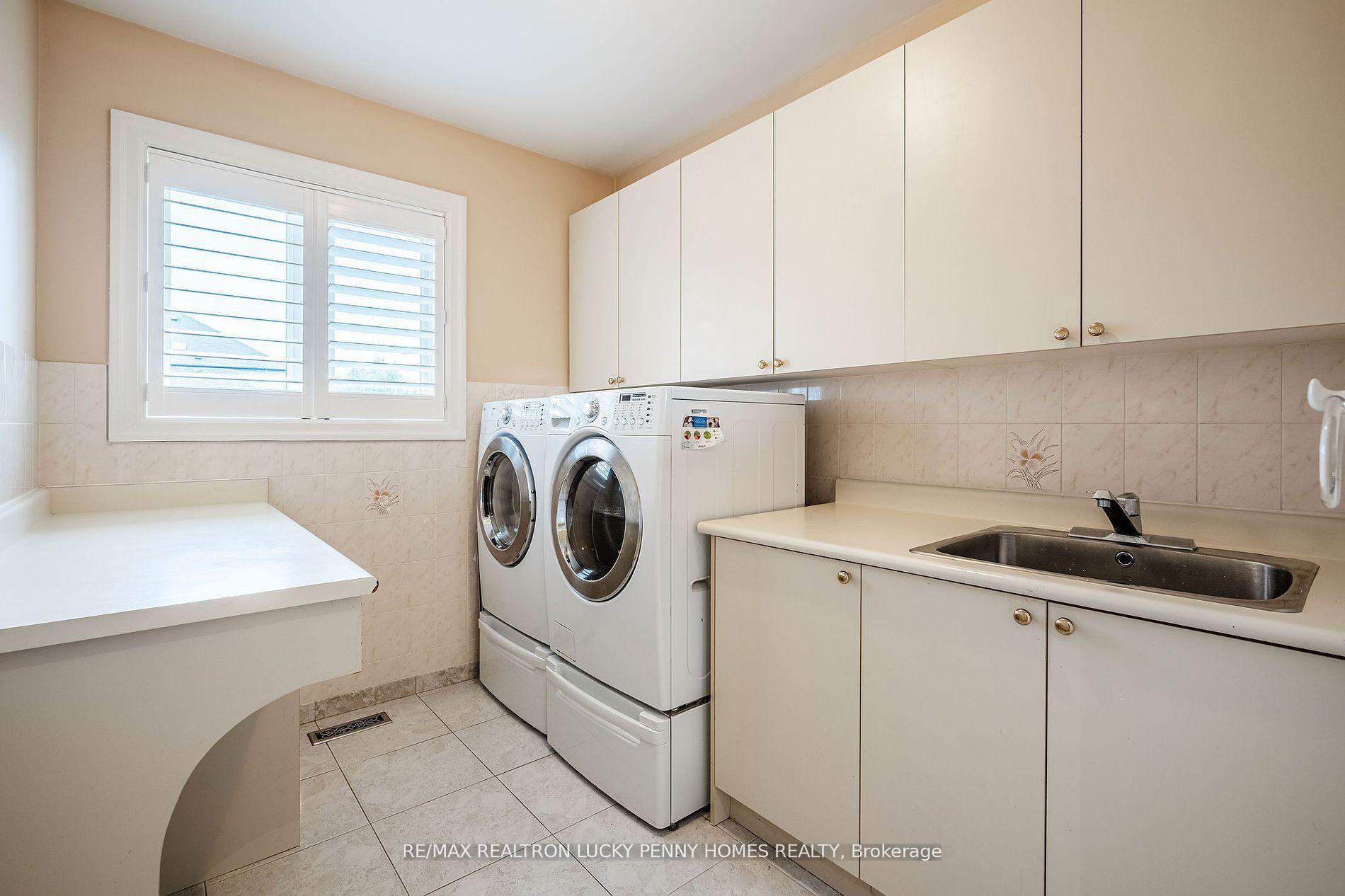 Photo 28 of 16 Noble Street, Markham, Milliken Mills East — HOMEH