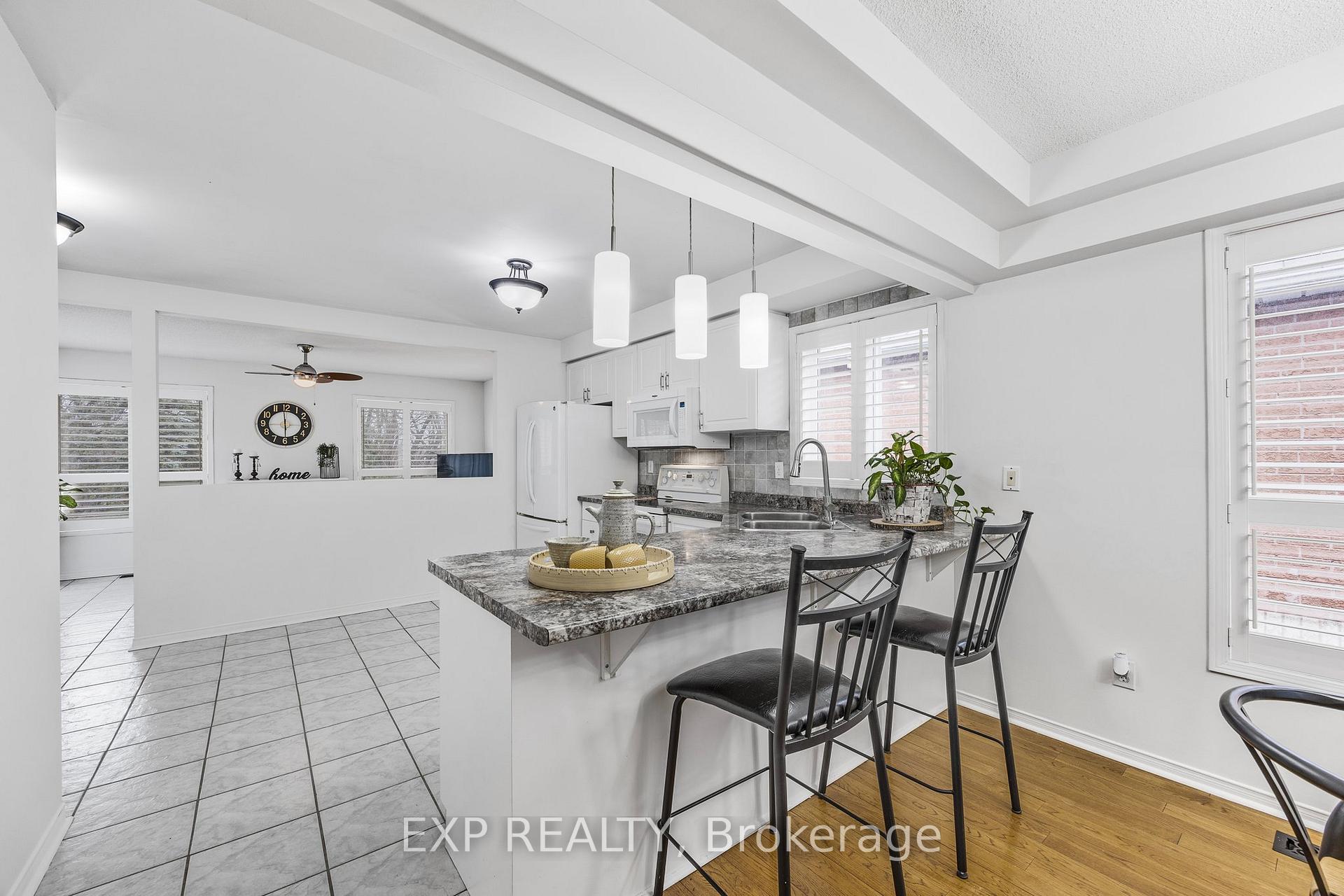Photo 10 of 1331 Forest Street, Innisfil, Alcona — HOMEH