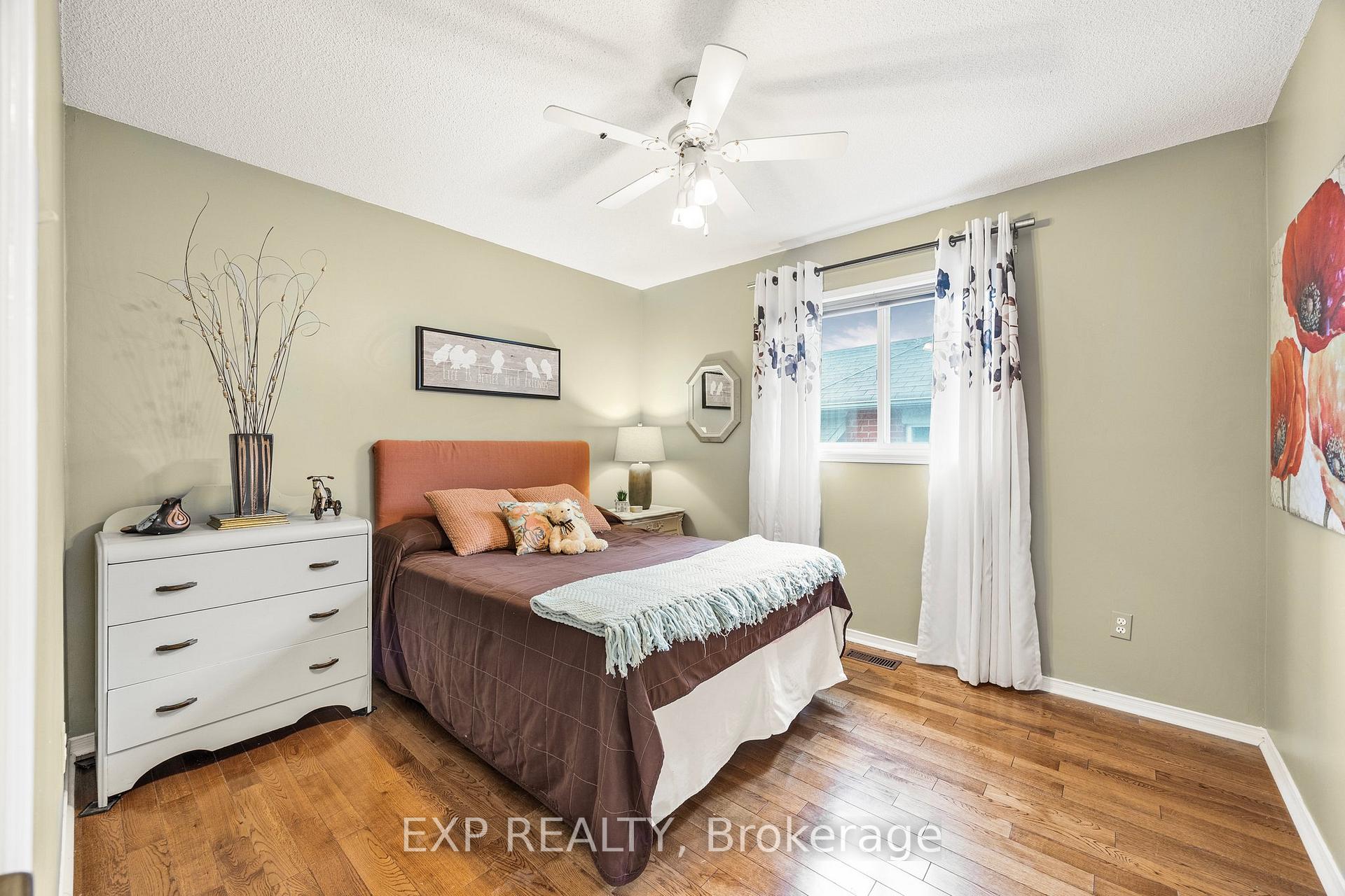 Photo 20 of 1331 Forest Street, Innisfil, Alcona — HOMEH