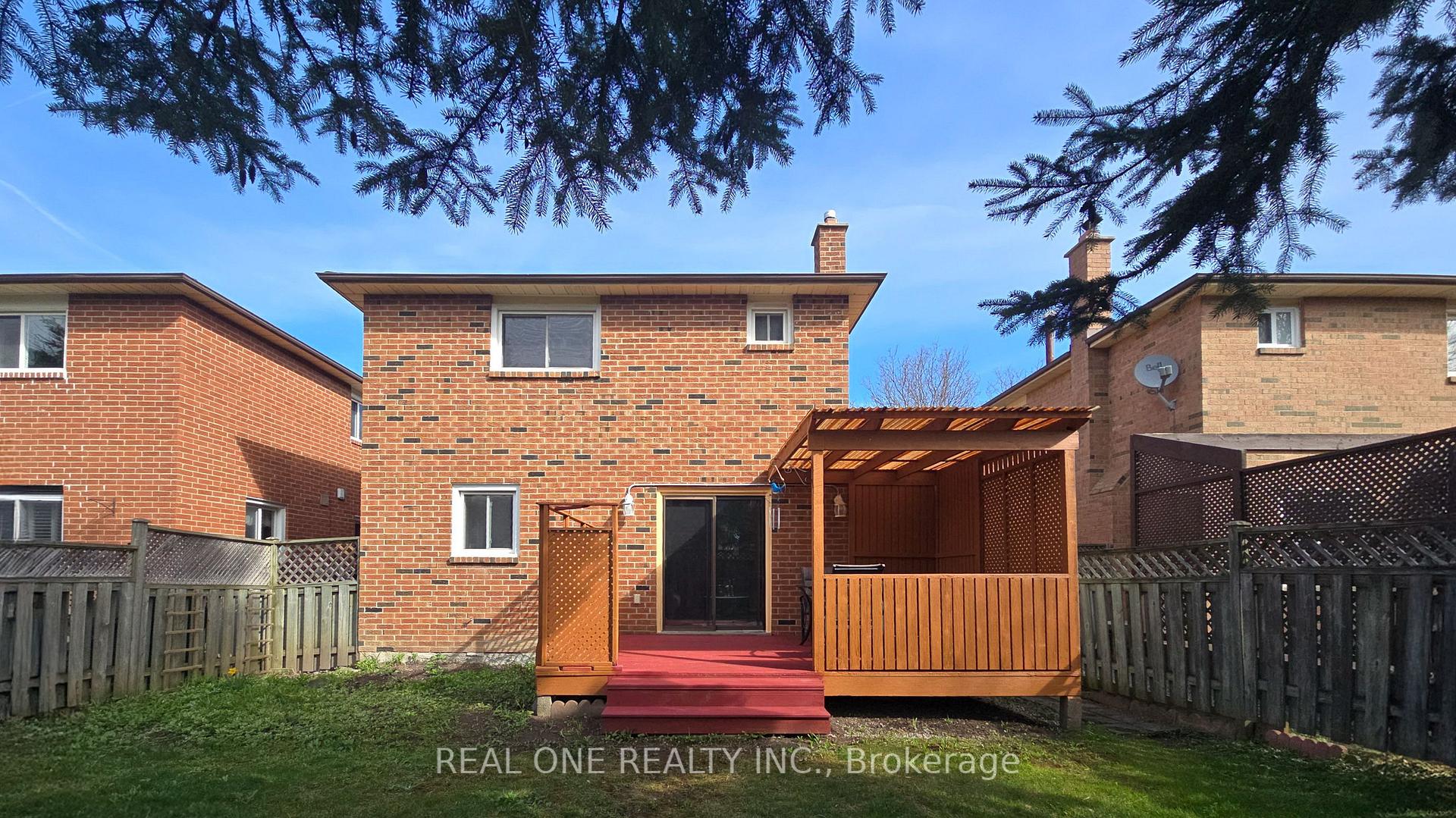 Photo 33 of 90 Spragg Circle, Markham, Markham Village — HOMEH