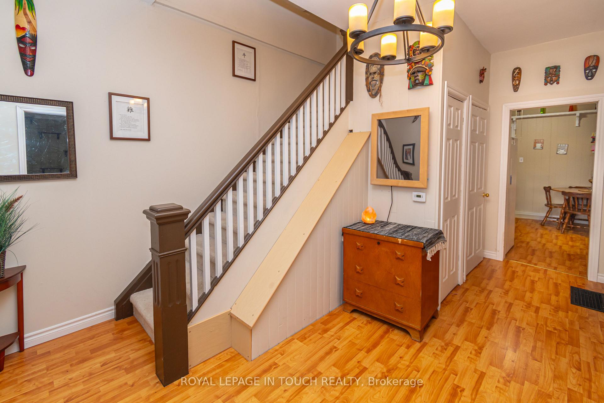 Photo 10 of 125 Eighth Street, Midland — HOMEH