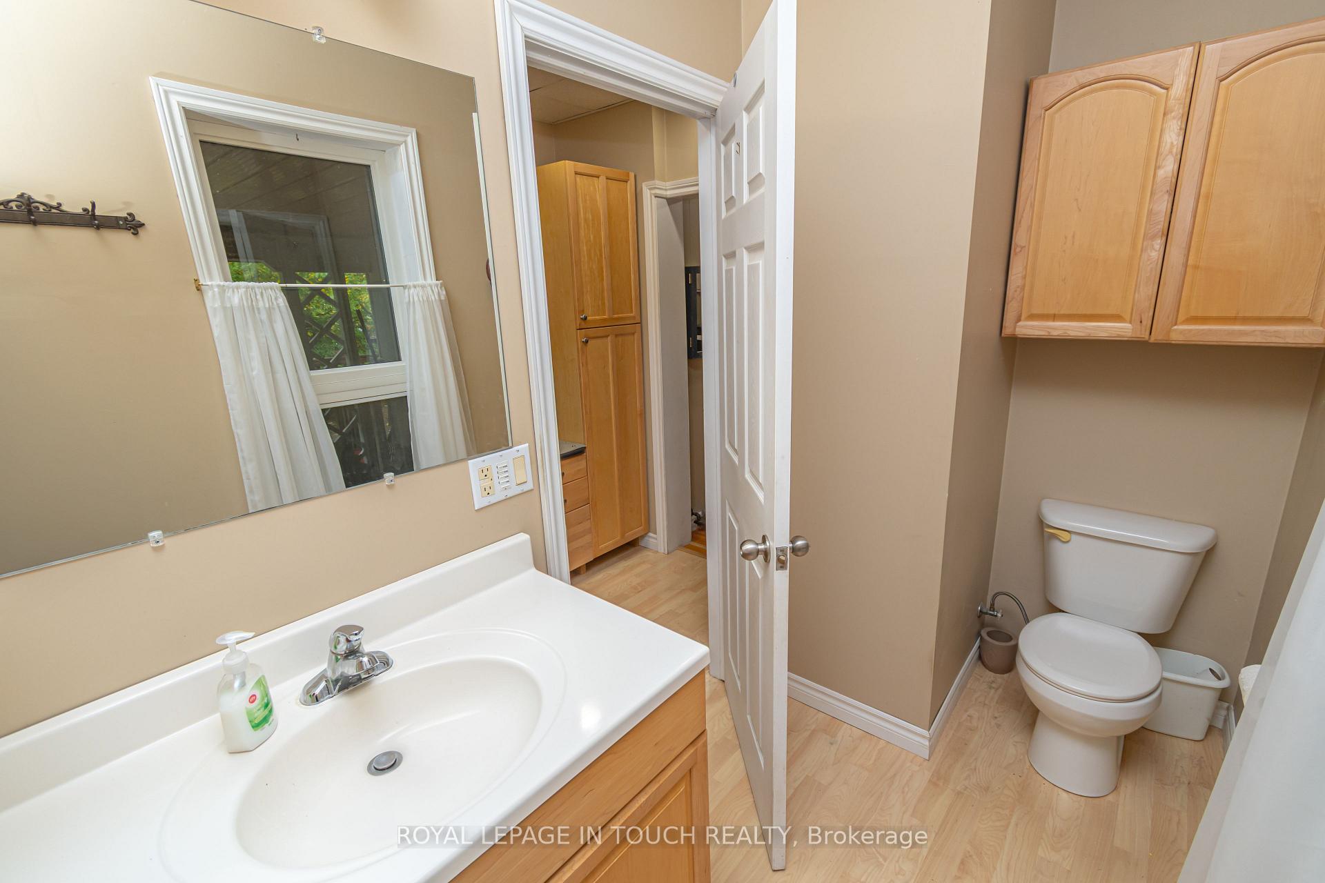 Photo 18 of 125 Eighth Street, Midland — HOMEH