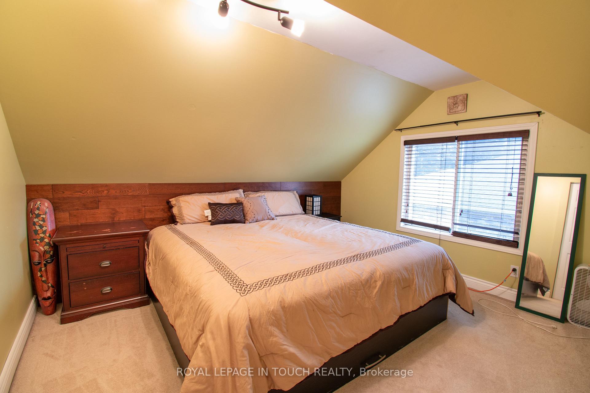 Photo 20 of 125 Eighth Street, Midland — HOMEH