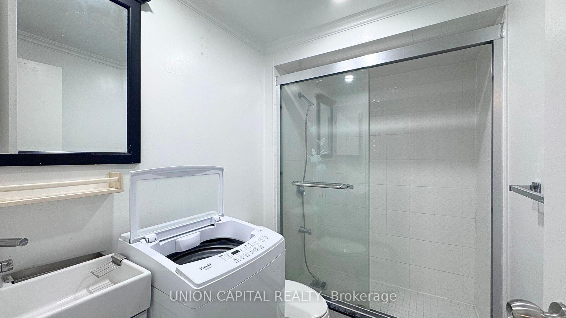 Photo 9 of Unit 2nd Floor, 107 Hornchurch Crescent, Markham, Milliken Mills East — HOMEH