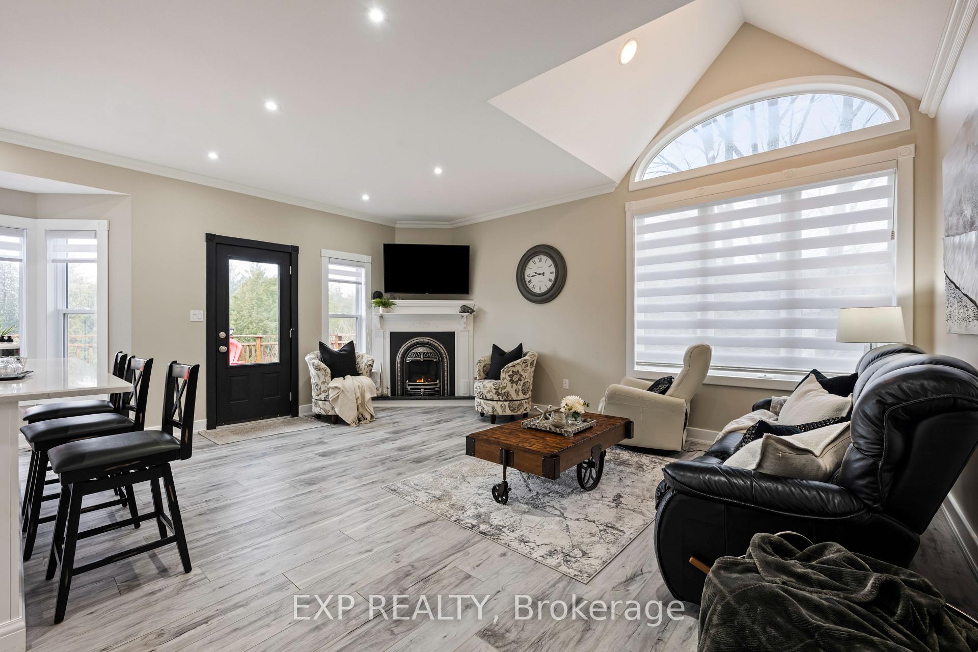 Photo 12 of 10 James Street, Minto — HOMEH