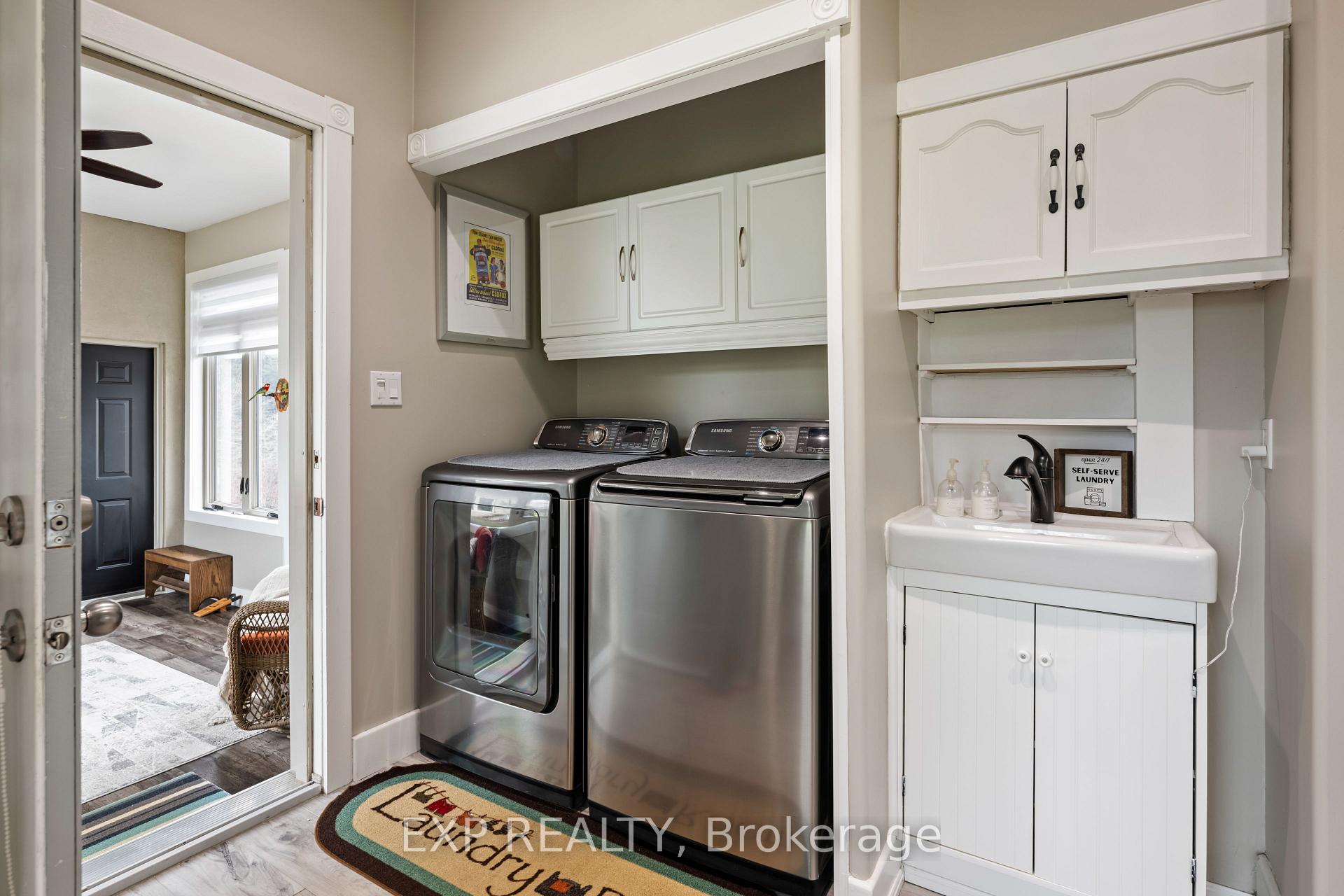 Photo 21 of 10 James Street, Minto — HOMEH