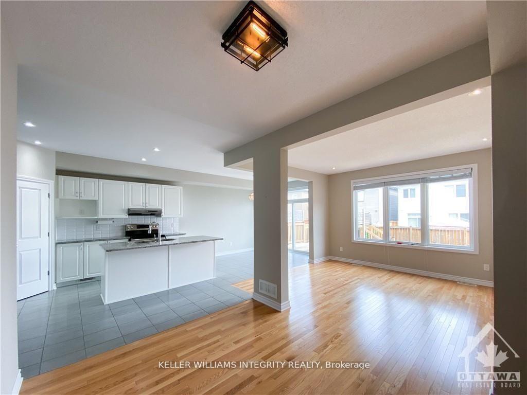 Photo 8 of 101 Westover Crescent, Ottawa, Kanata - Kanata Lakes/Heritage Hills — HOMEH