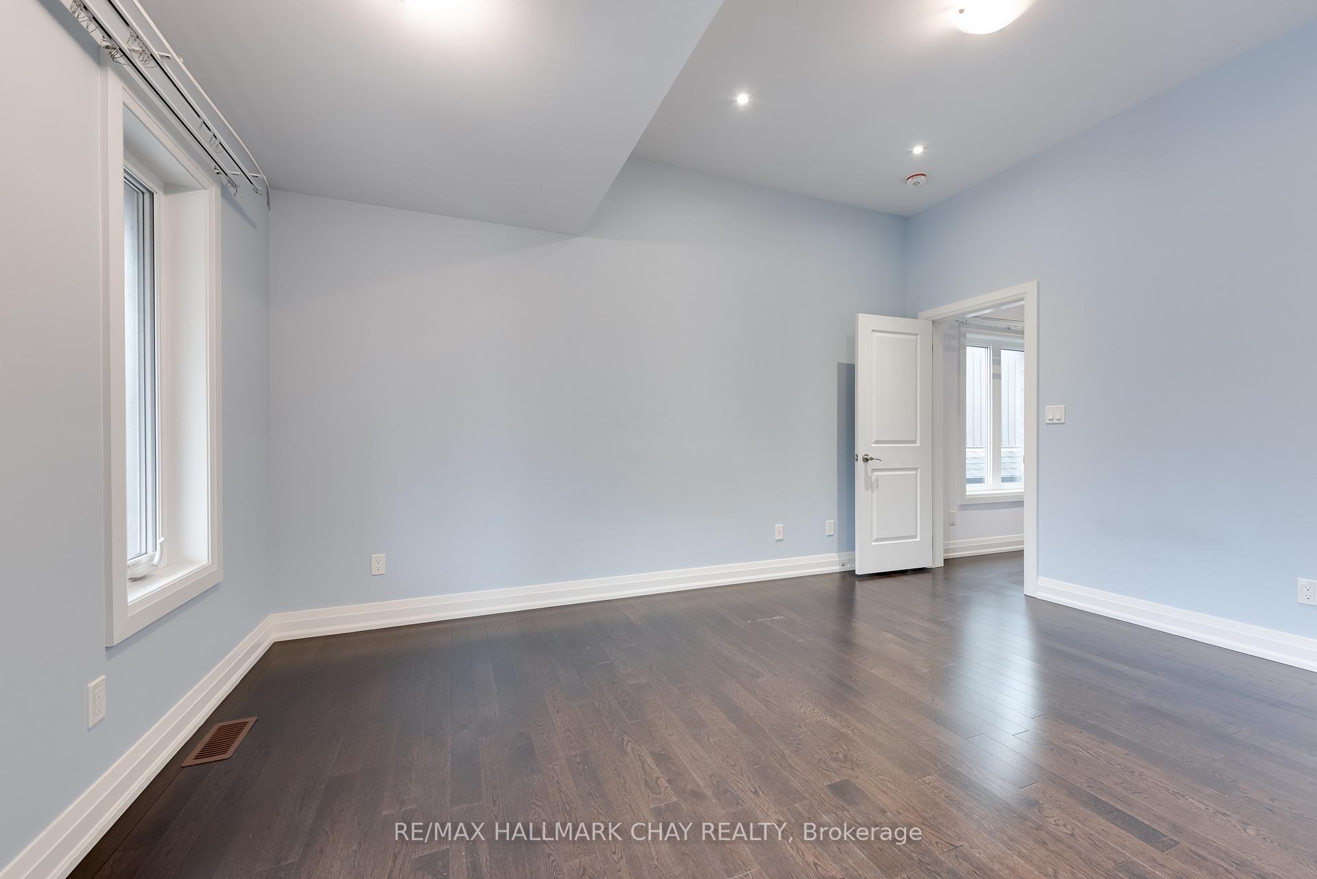Photo 16 of 1147 Arnold Street, Innisfil, Lefroy — HOMEH