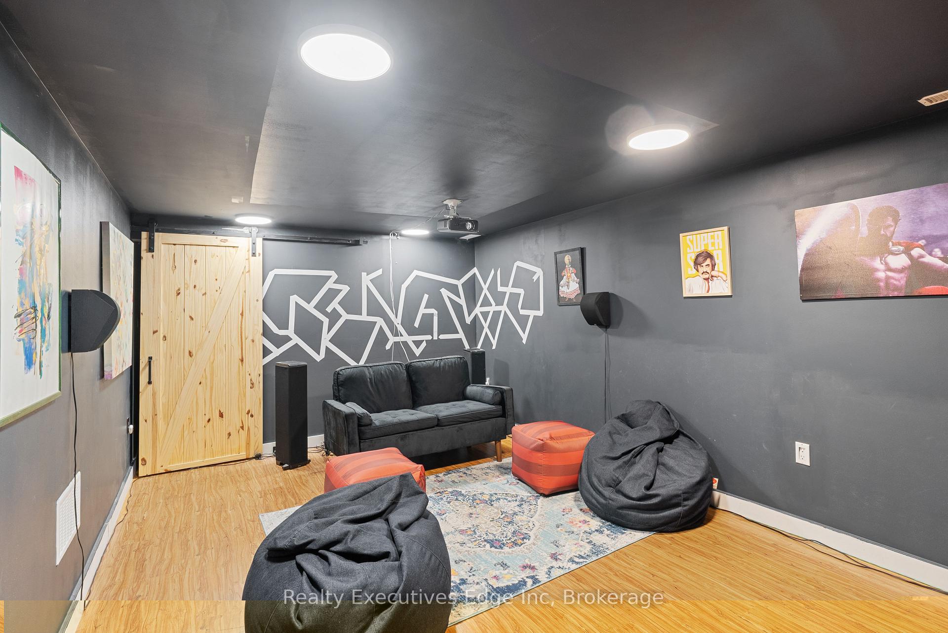 Photo 22 of 309 Southill Drive, Kitchener — HOMEH