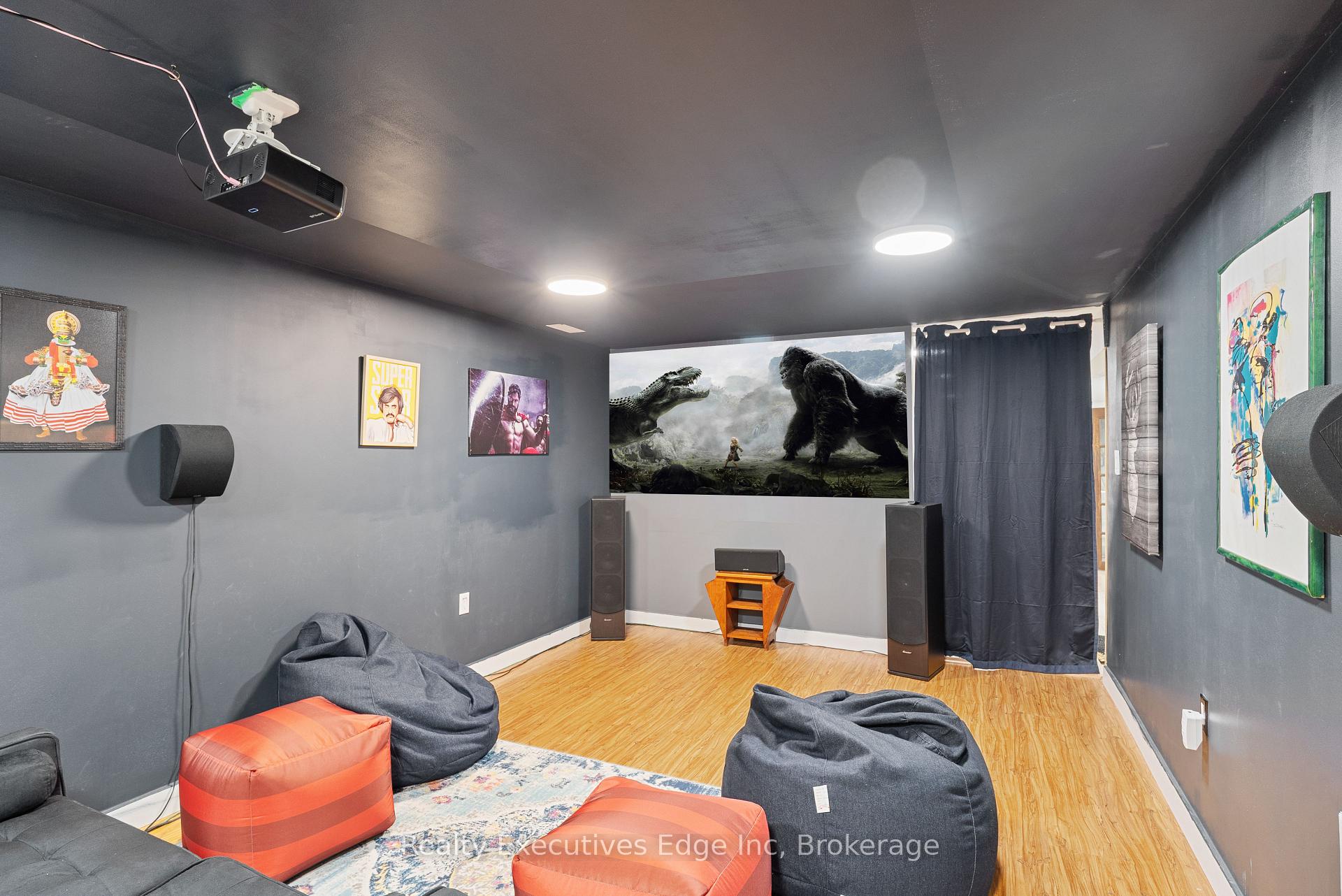 Photo 23 of 309 Southill Drive, Kitchener — HOMEH