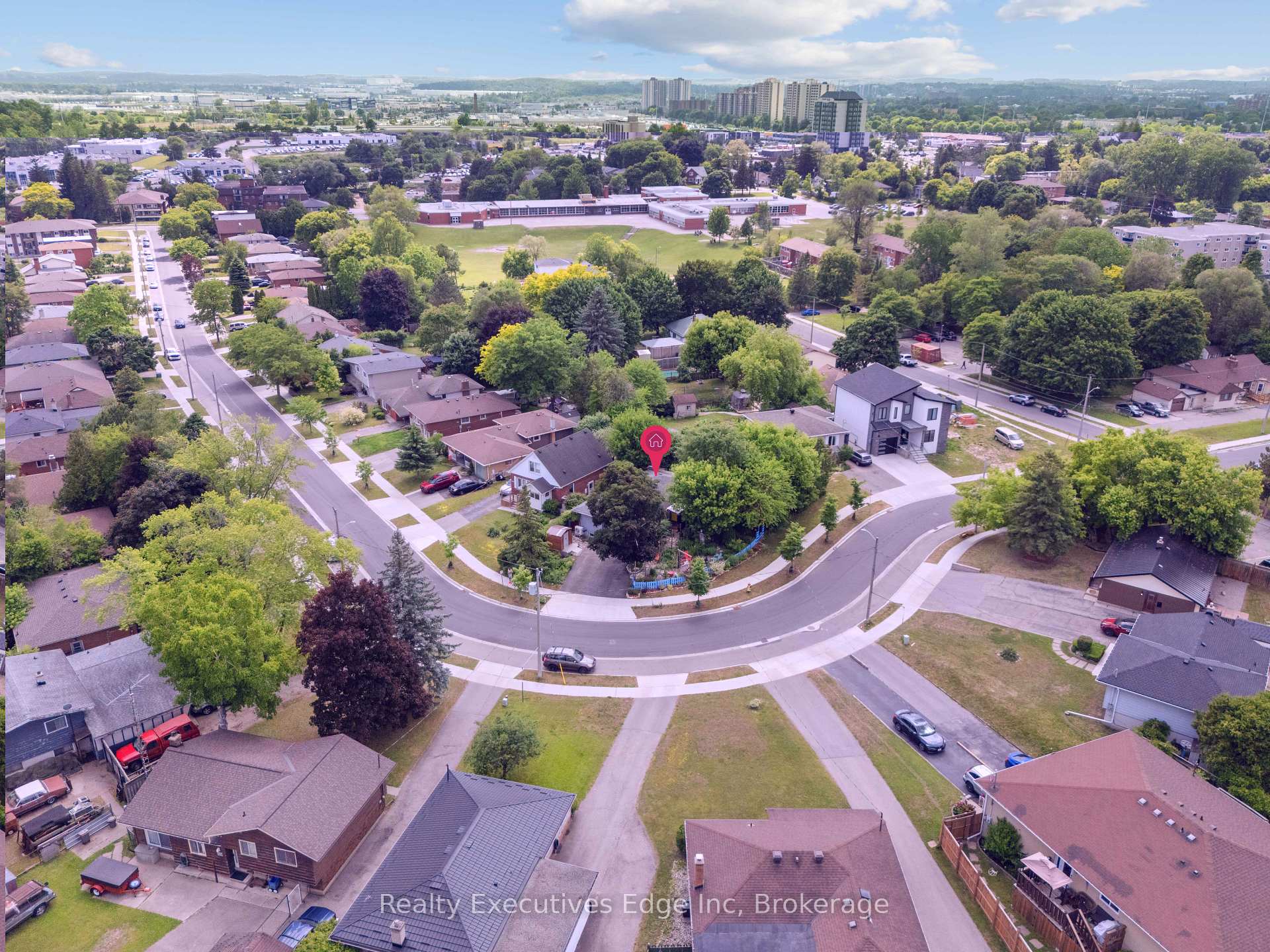 Photo 29 of 309 Southill Drive, Kitchener — HOMEH
