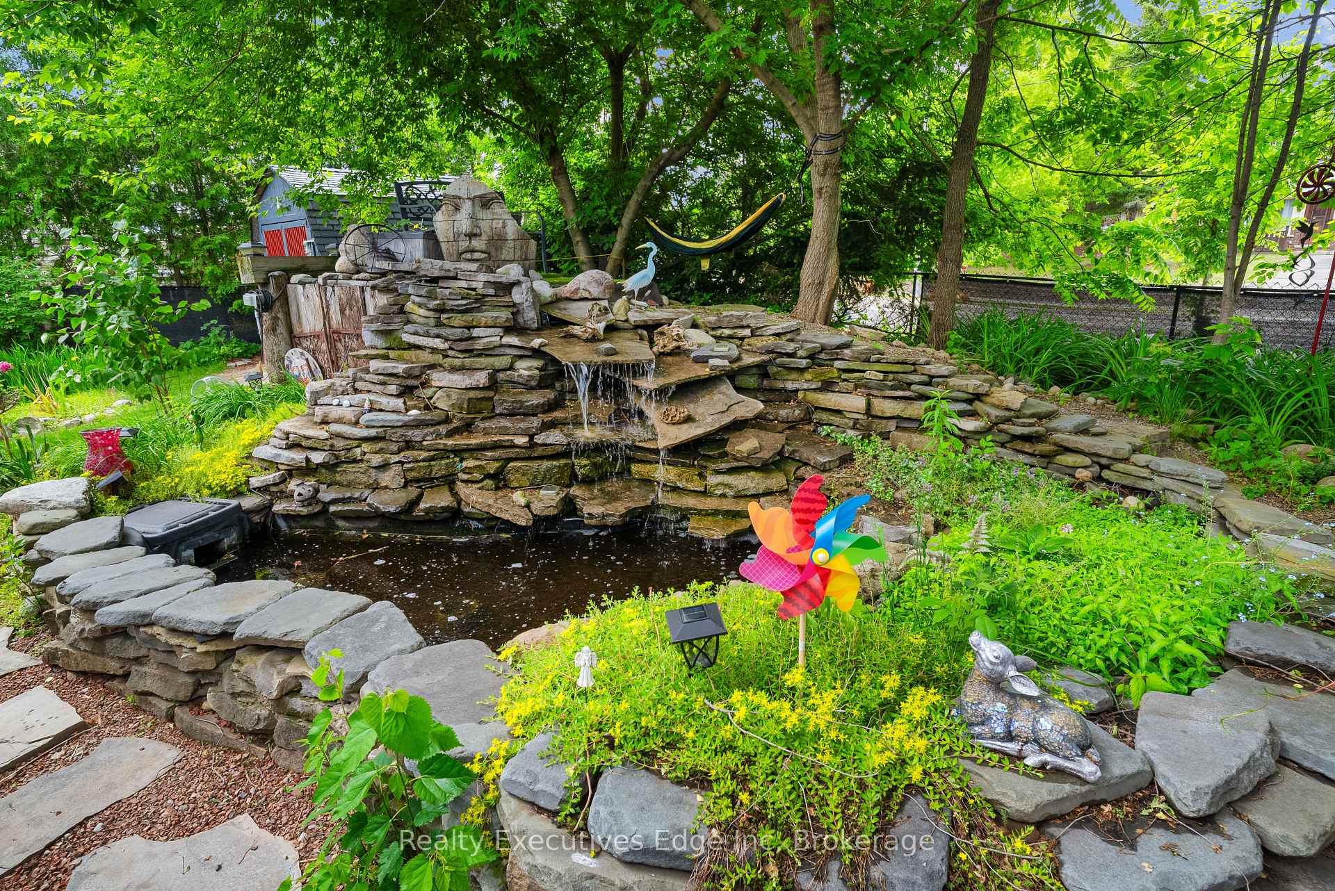Photo 33 of 309 Southill Drive, Kitchener — HOMEH
