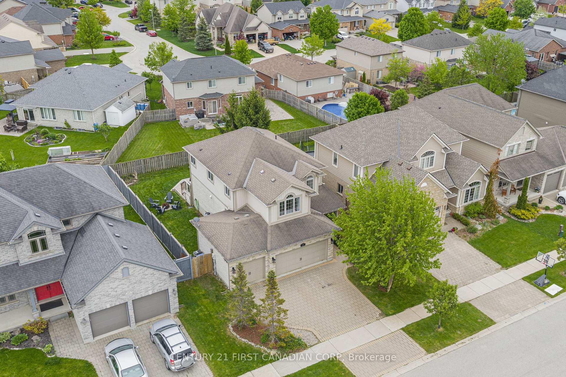 Photo 1 of 21 Maplewood Lane, Middlesex Centre, Ilderton — HOMEH