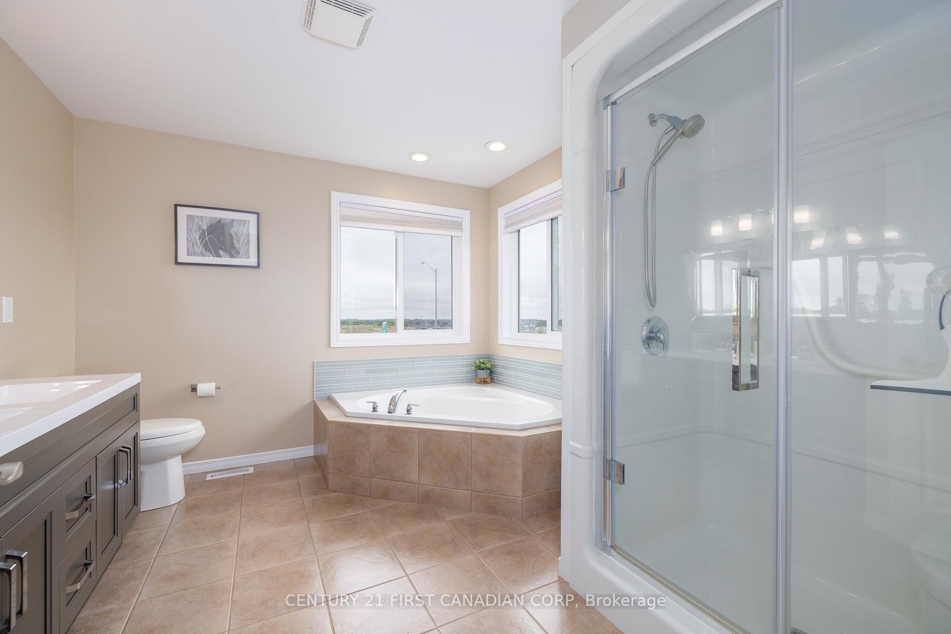Photo 20 of 21 Maplewood Lane, Middlesex Centre, Ilderton — HOMEH