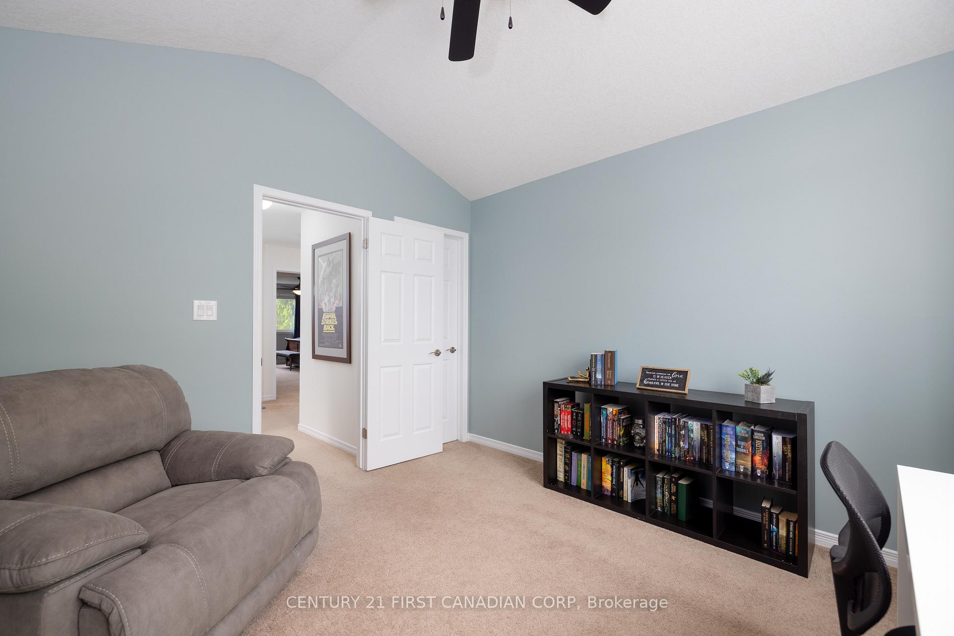 Photo 25 of 21 Maplewood Lane, Middlesex Centre, Ilderton — HOMEH