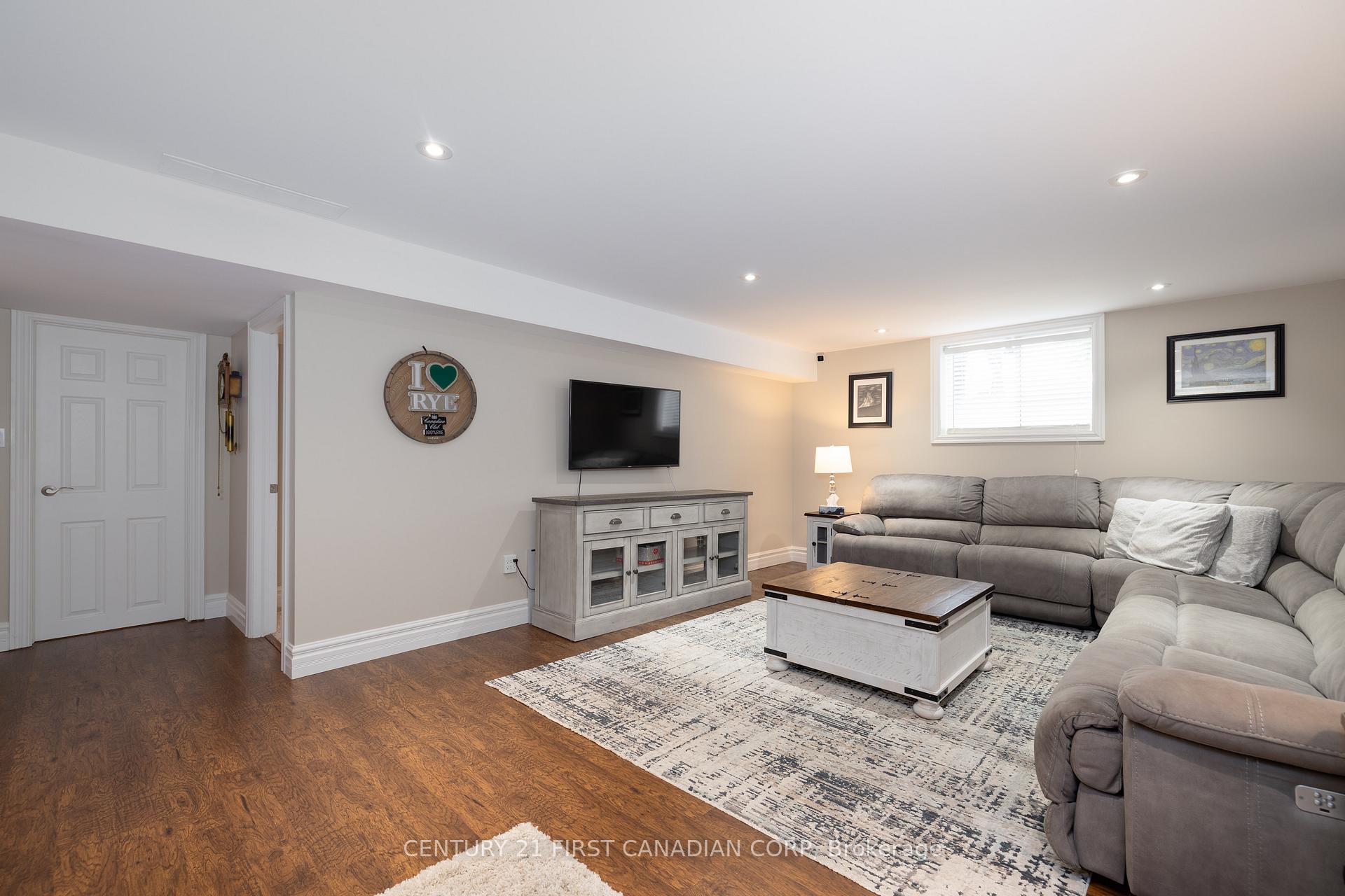 Photo 30 of 21 Maplewood Lane, Middlesex Centre, Ilderton — HOMEH