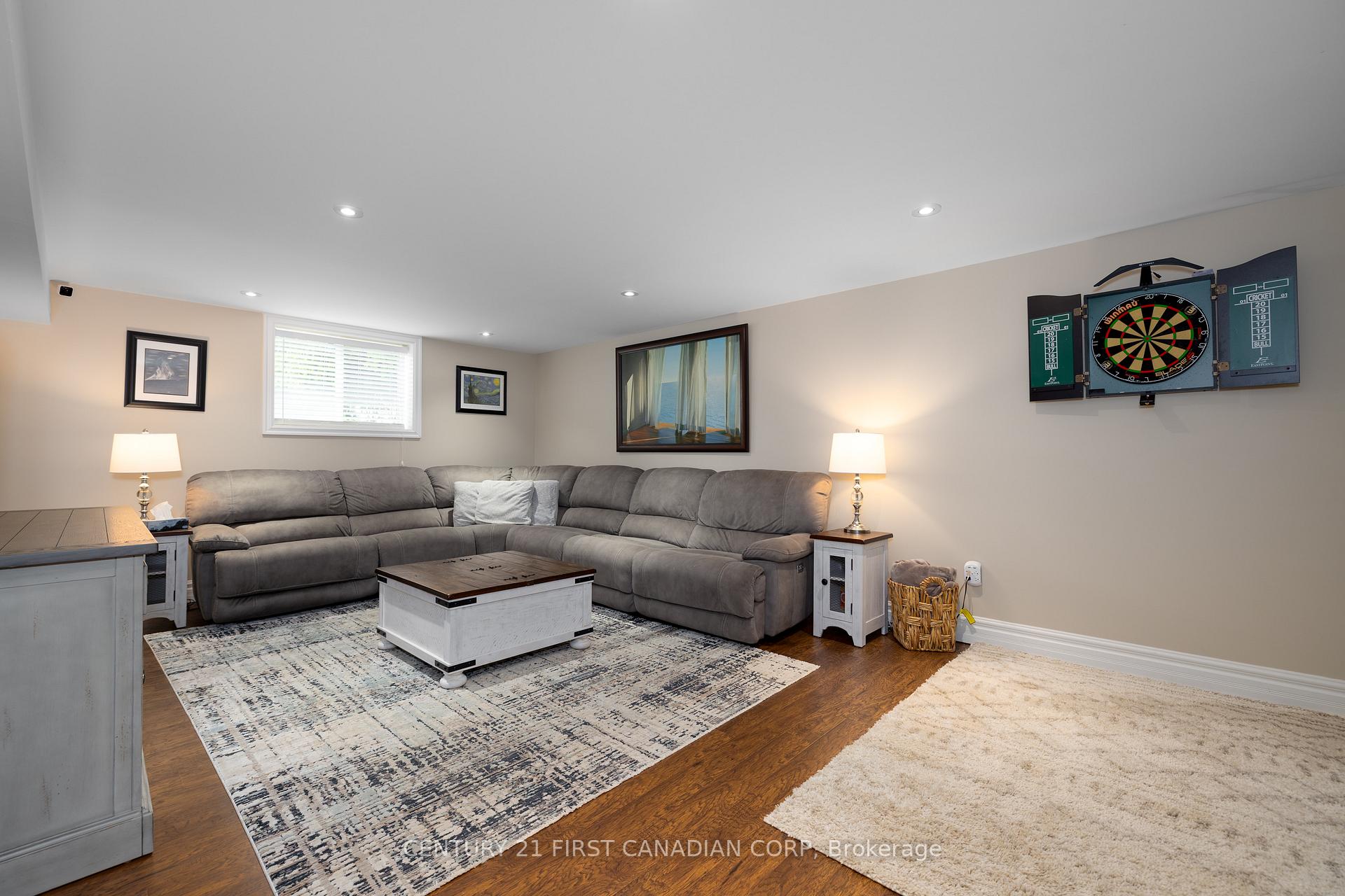 Photo 31 of 21 Maplewood Lane, Middlesex Centre, Ilderton — HOMEH