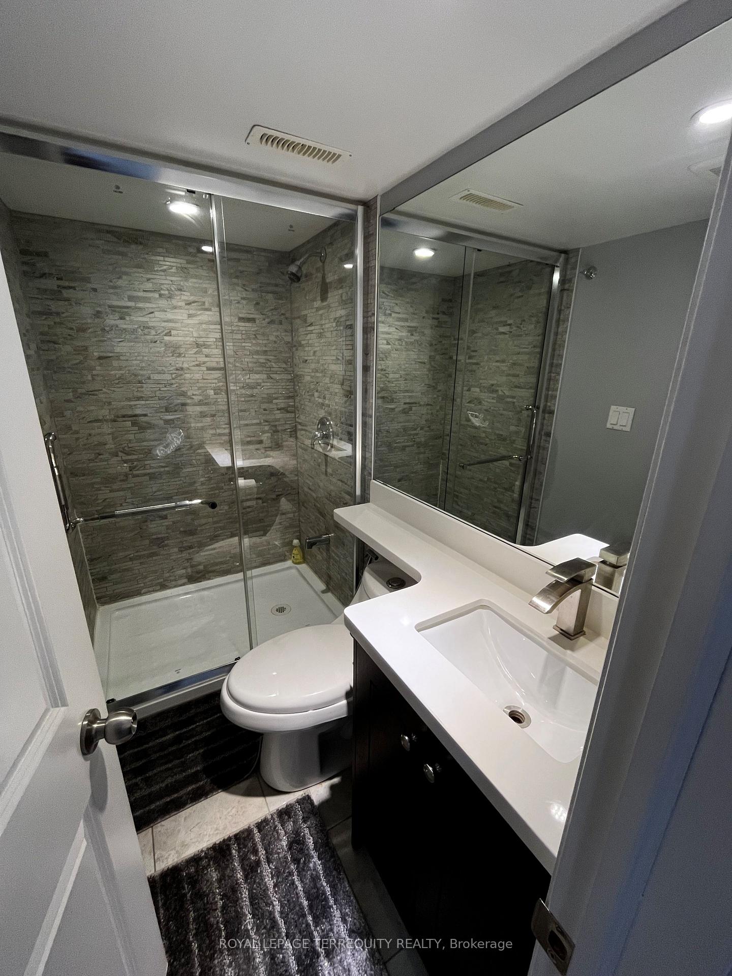 Photo 7 of 119 Cartmel Drive, Markham, Milliken Mills East — HOMEH