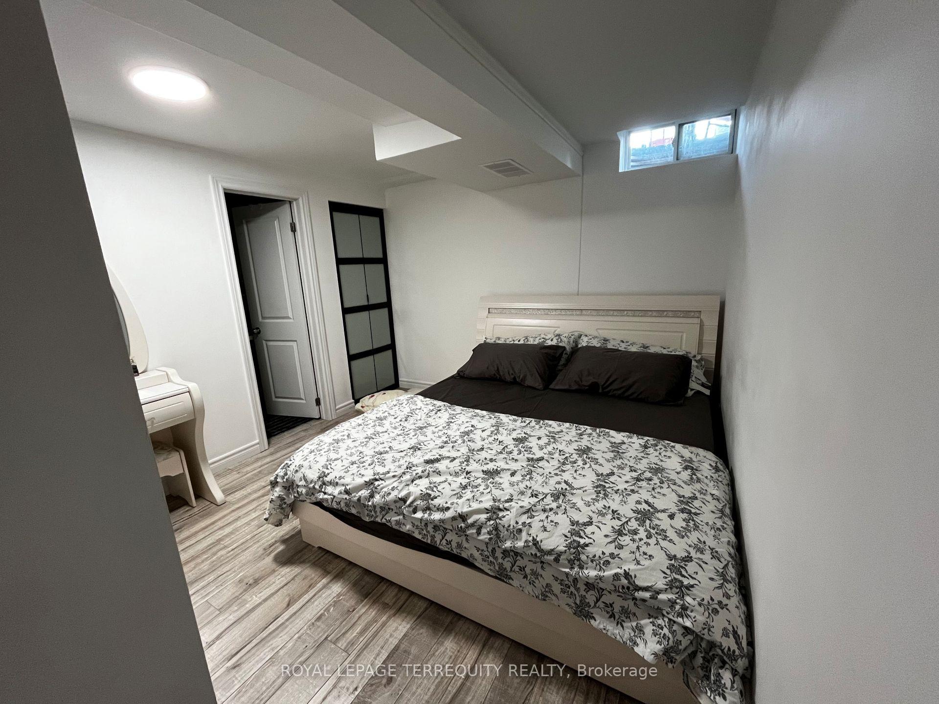 Photo 17 of 119 Cartmel Drive, Markham, Milliken Mills East — HOMEH