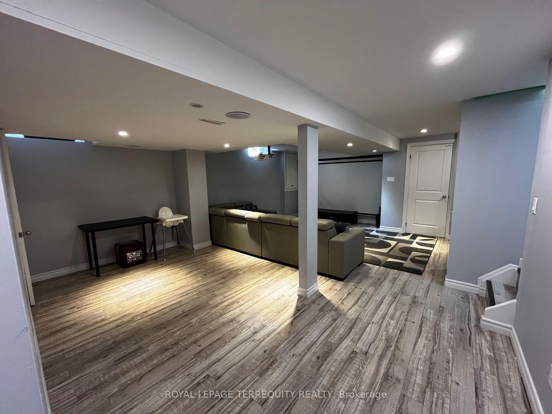 Photo 43 of 119 Cartmel Drive, Markham, Milliken Mills East — HOMEH