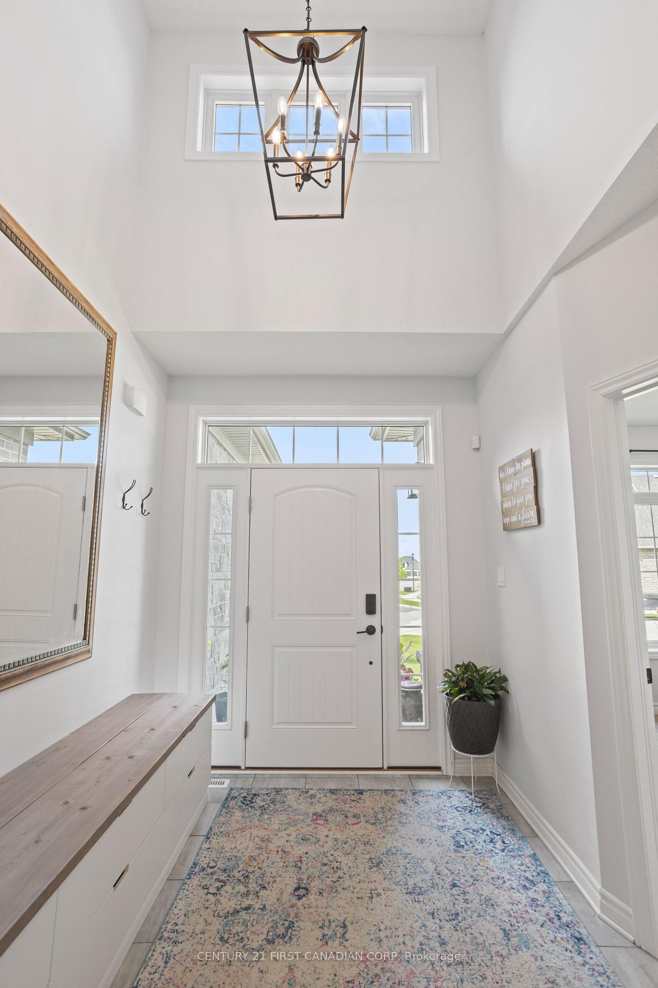 Photo 6 of 44 Violet Court, Middlesex Centre, Ilderton — HOMEH