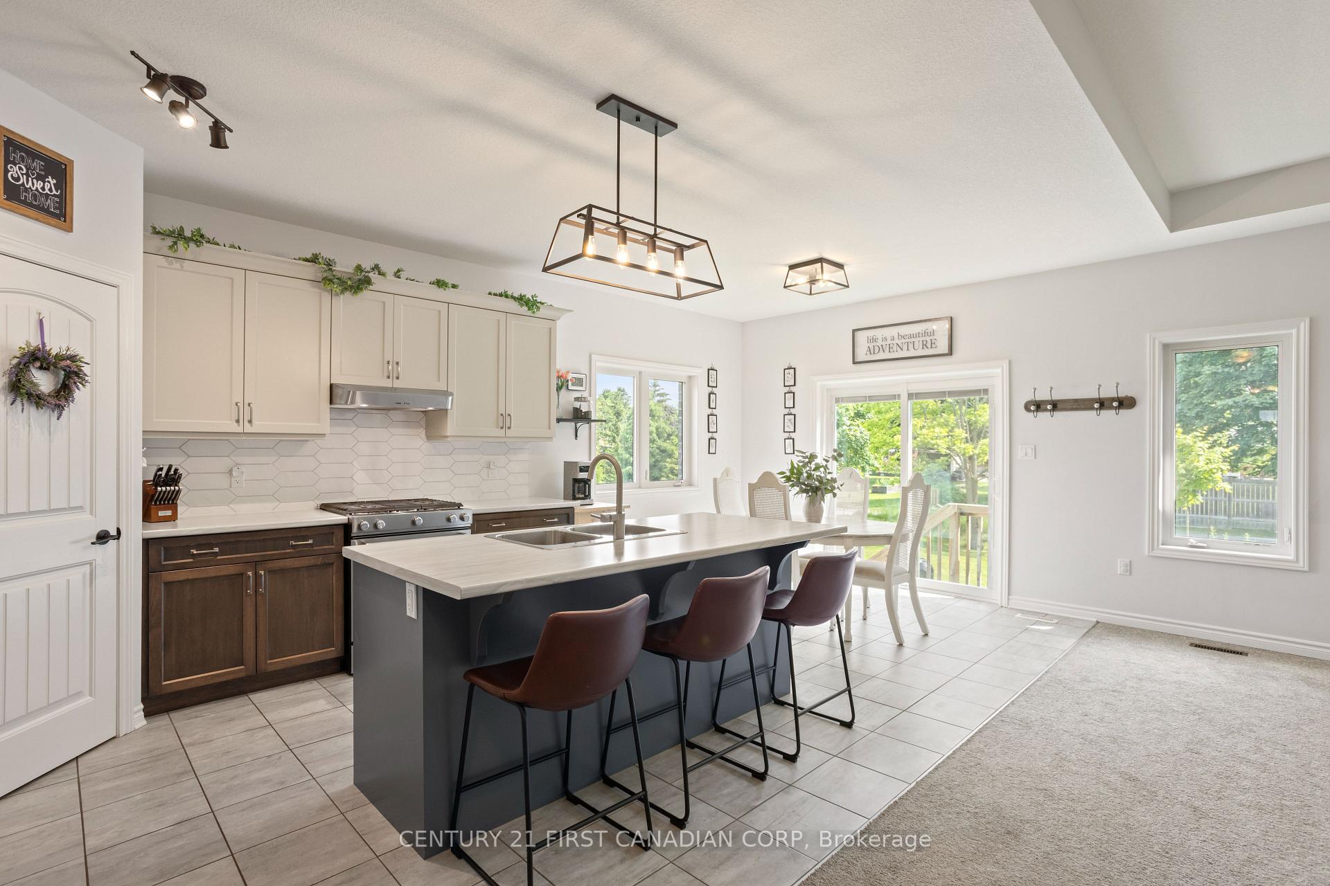 Photo 10 of 44 Violet Court, Middlesex Centre, Ilderton — HOMEH
