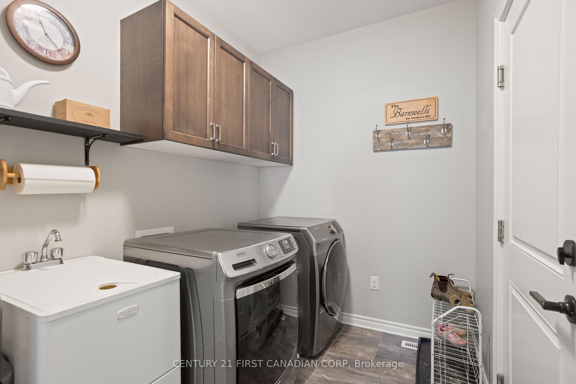 Photo 30 of 44 Violet Court, Middlesex Centre, Ilderton — HOMEH