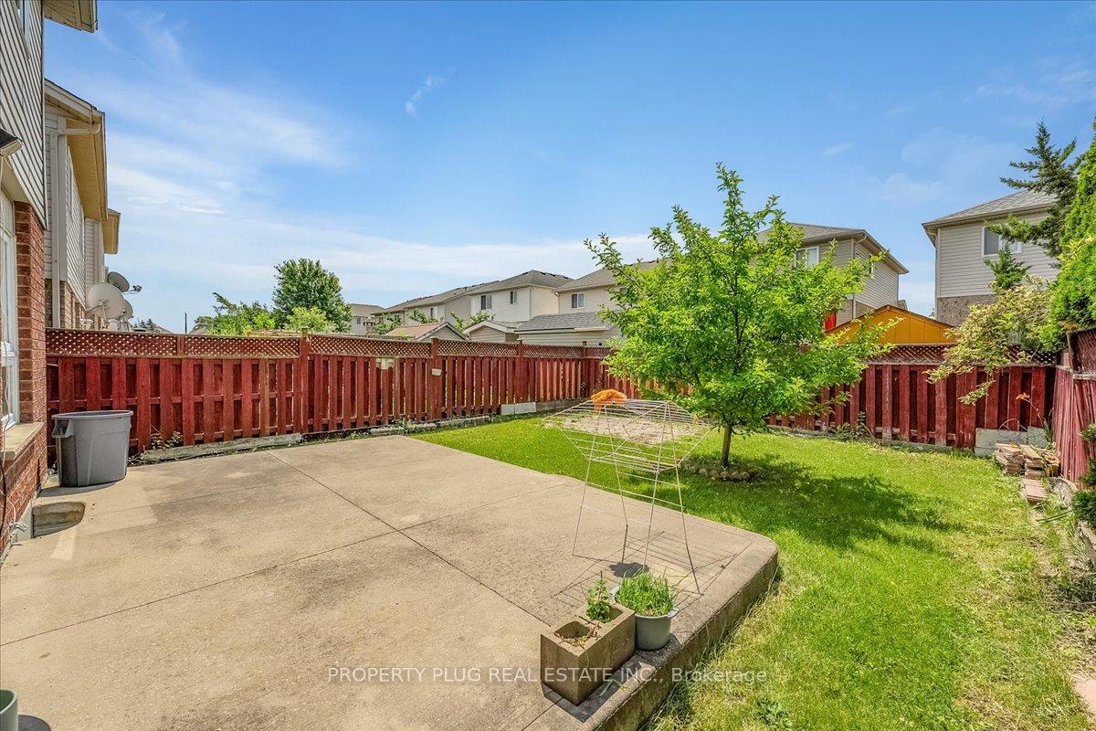 Photo 28 of 953 Copper Leaf Crescent W, Kitchener — HOMEH