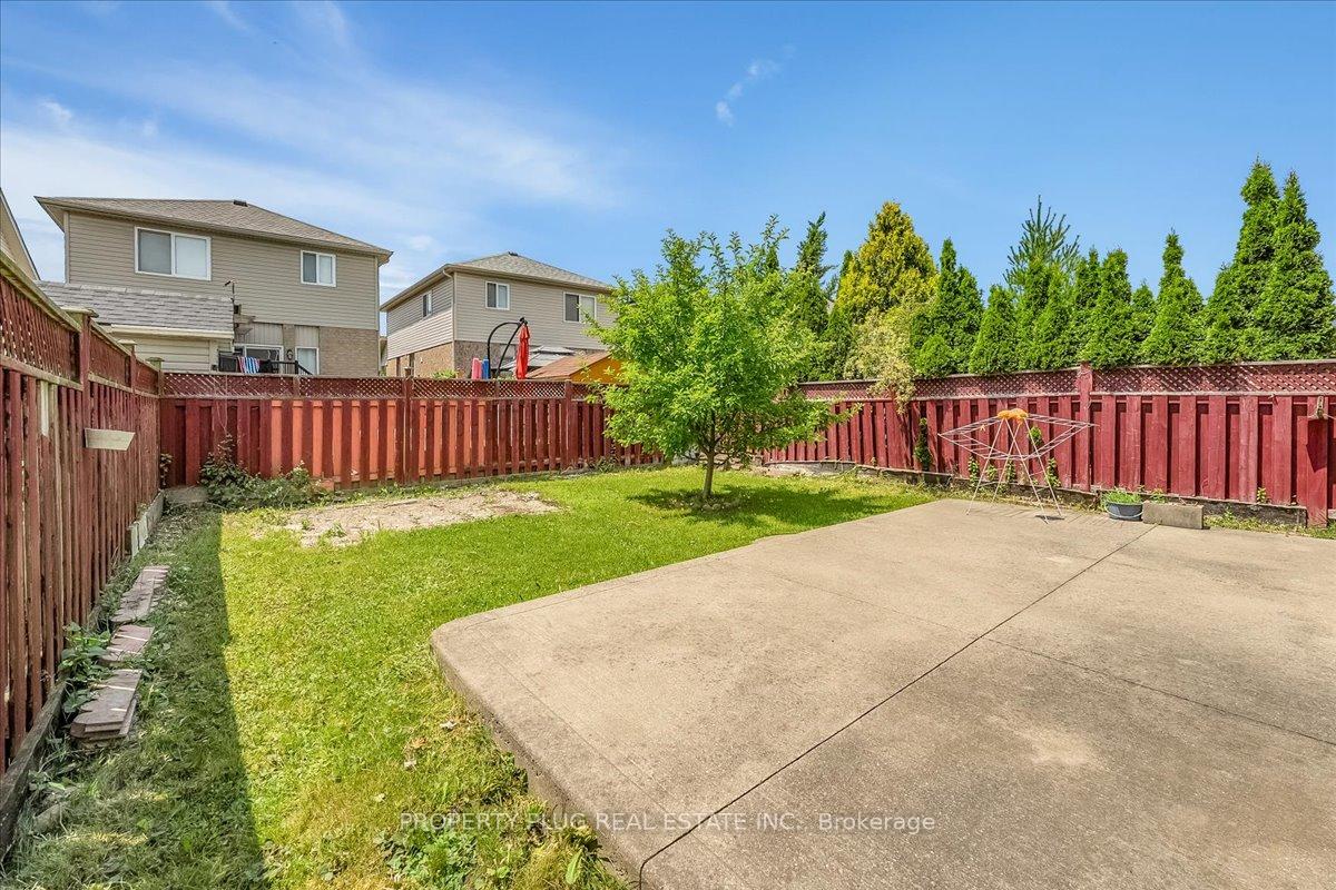 Photo 29 of 953 Copper Leaf Crescent W, Kitchener — HOMEH