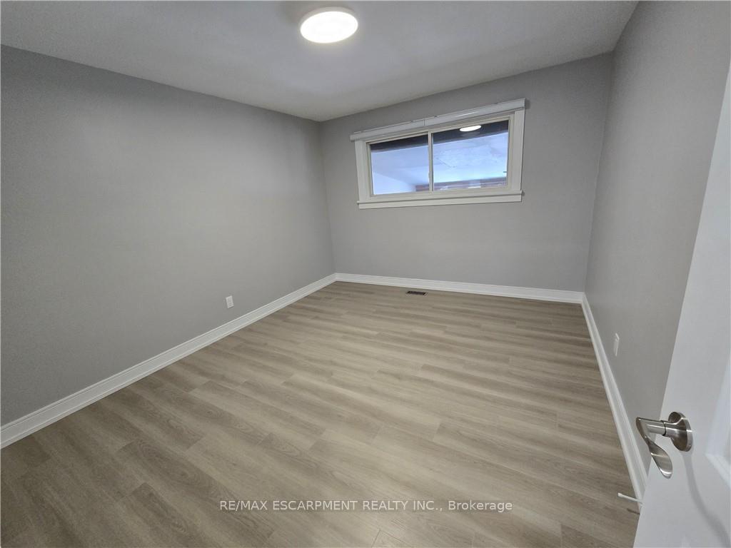 Photo 12 of Unit A, 492 East 16TH Street, Hamilton, Hill Park — HOMEH