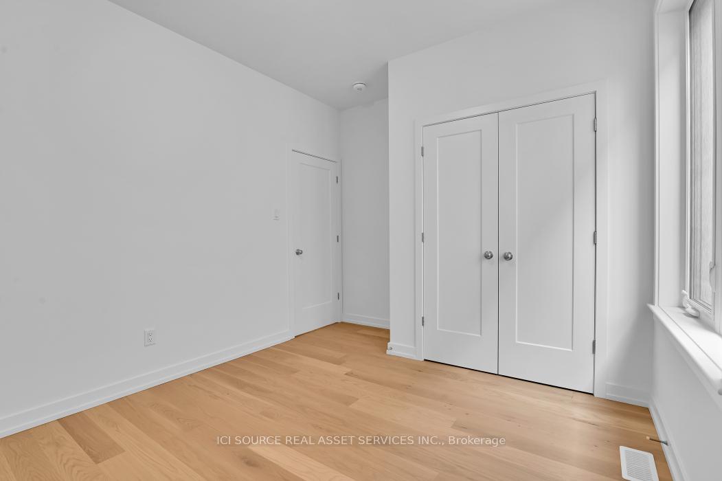 Photo 3 of 828 Paseana Place, Ottawa, Kanata - Emerald Meadows/Trailwest — HOMEH