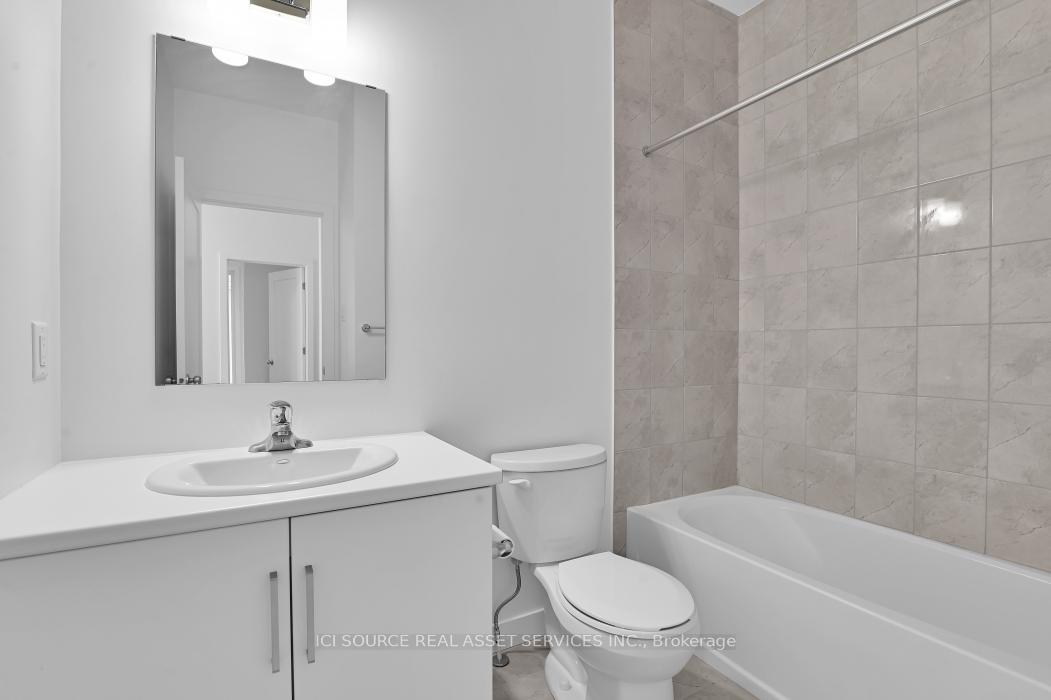 Photo 4 of 828 Paseana Place, Ottawa, Kanata - Emerald Meadows/Trailwest — HOMEH