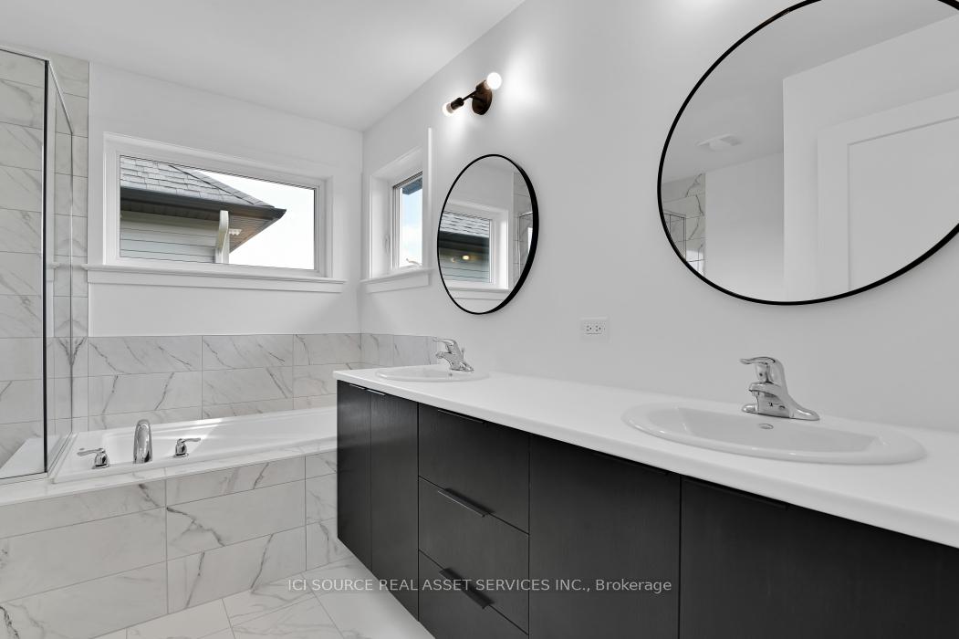 Photo 10 of 828 Paseana Place, Ottawa, Kanata - Emerald Meadows/Trailwest — HOMEH