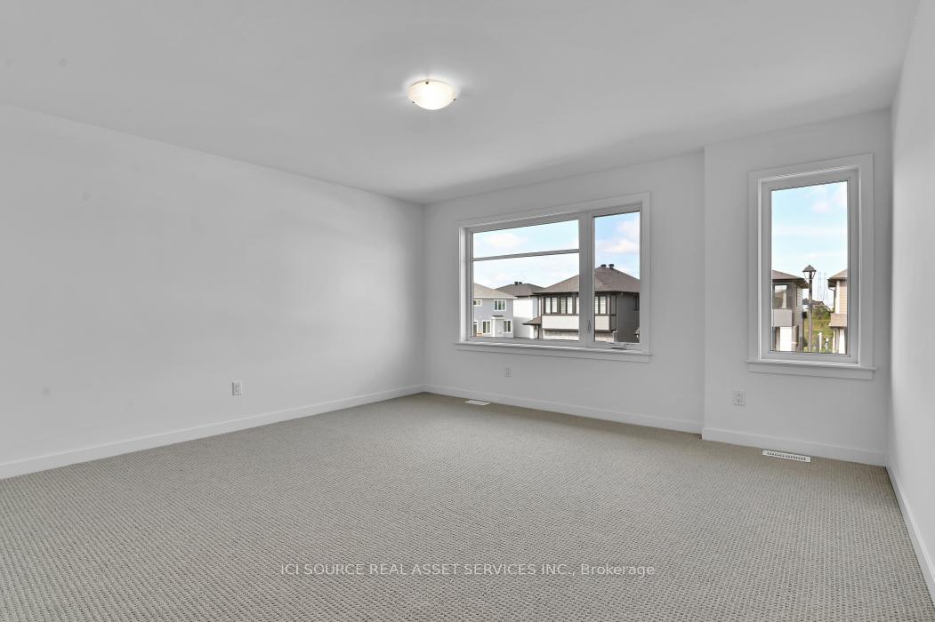 Photo 11 of 828 Paseana Place, Ottawa, Kanata - Emerald Meadows/Trailwest — HOMEH