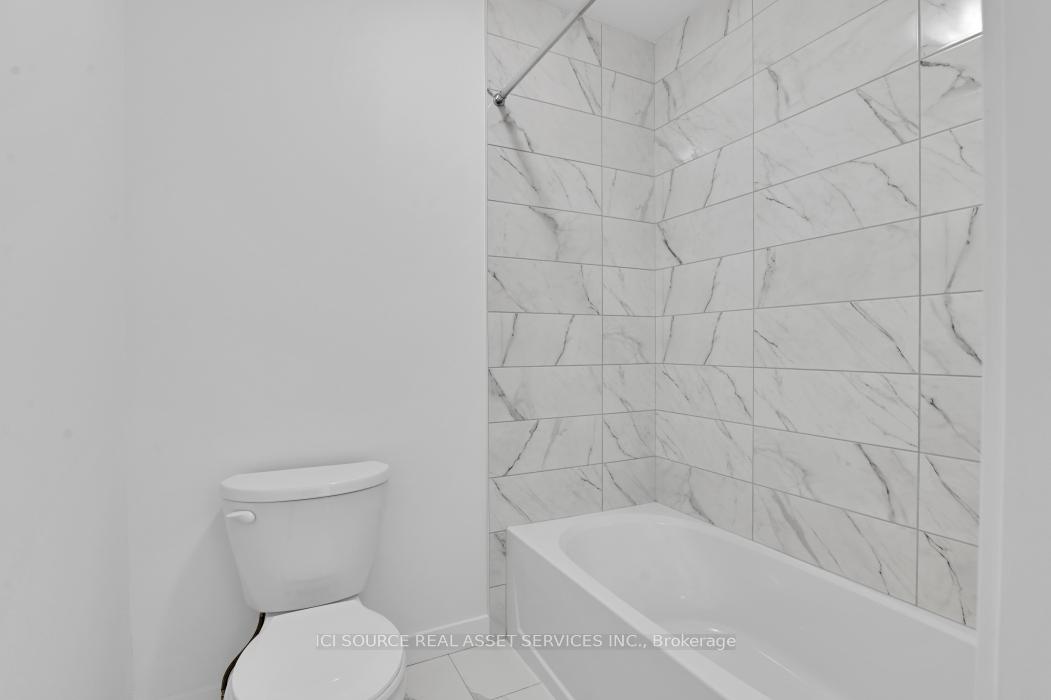 Photo 14 of 828 Paseana Place, Ottawa, Kanata - Emerald Meadows/Trailwest — HOMEH