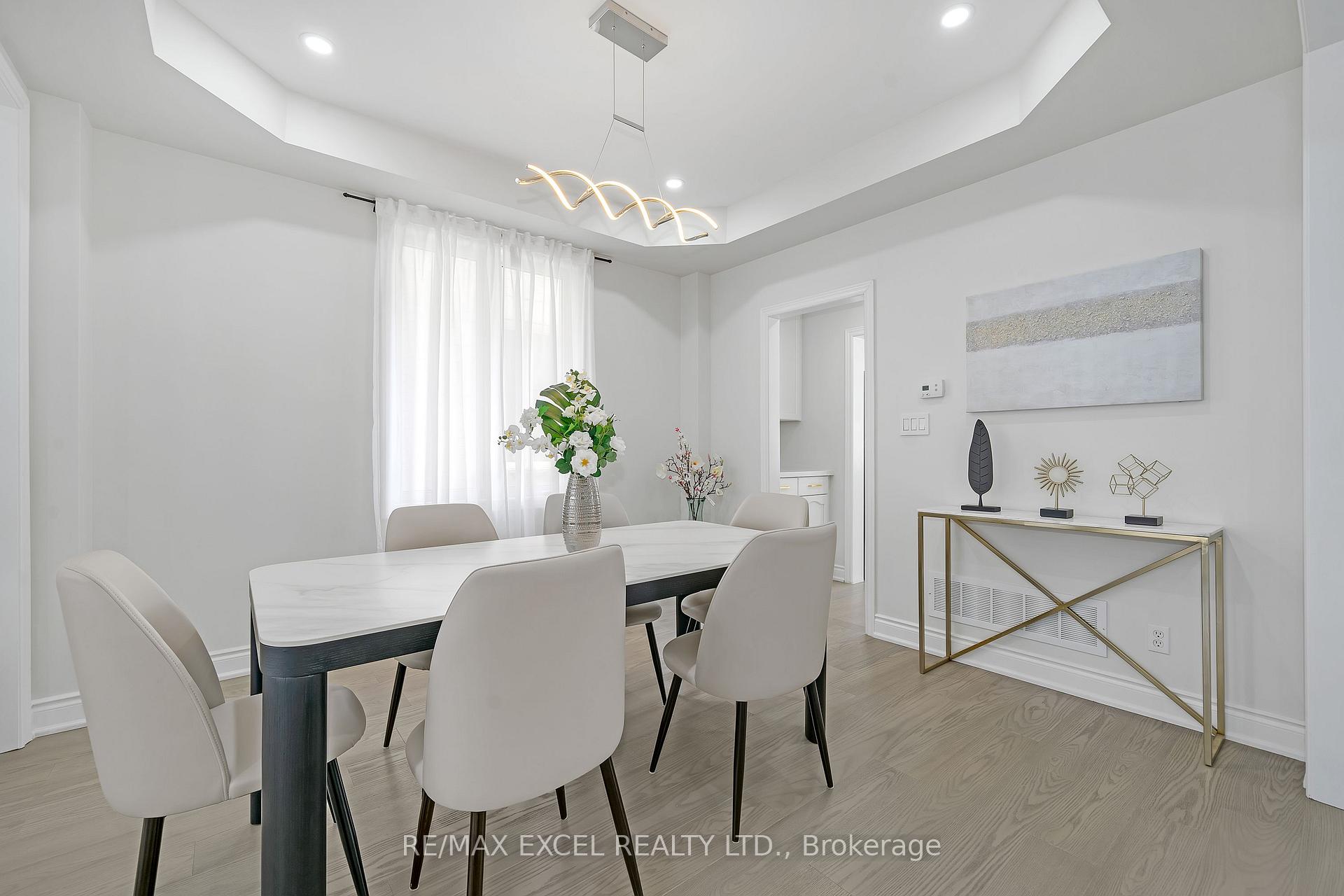 Photo 12 of 15 Hawksbury Road, Markham, Wismer — HOMEH