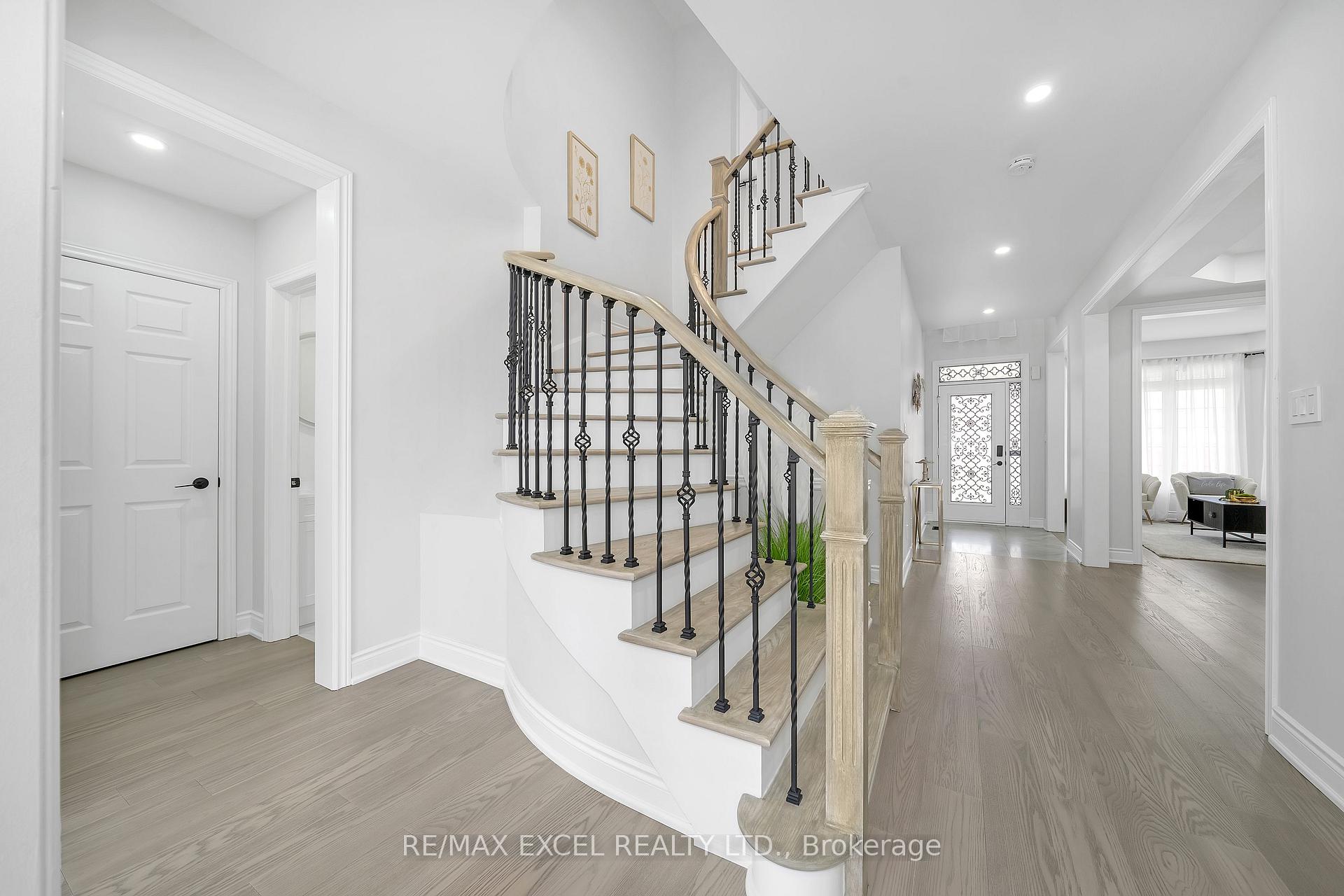 Photo 16 of 15 Hawksbury Road, Markham, Wismer — HOMEH