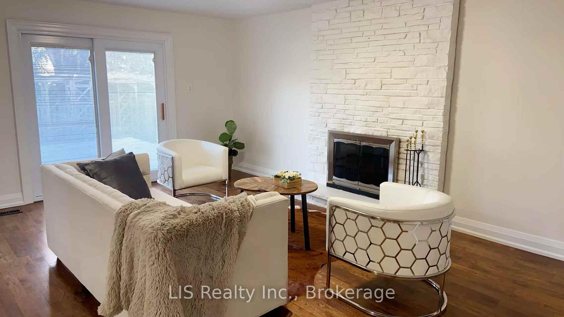 Photo 13 of 61 Rose Way, Markham, Markham Village — HOMEH