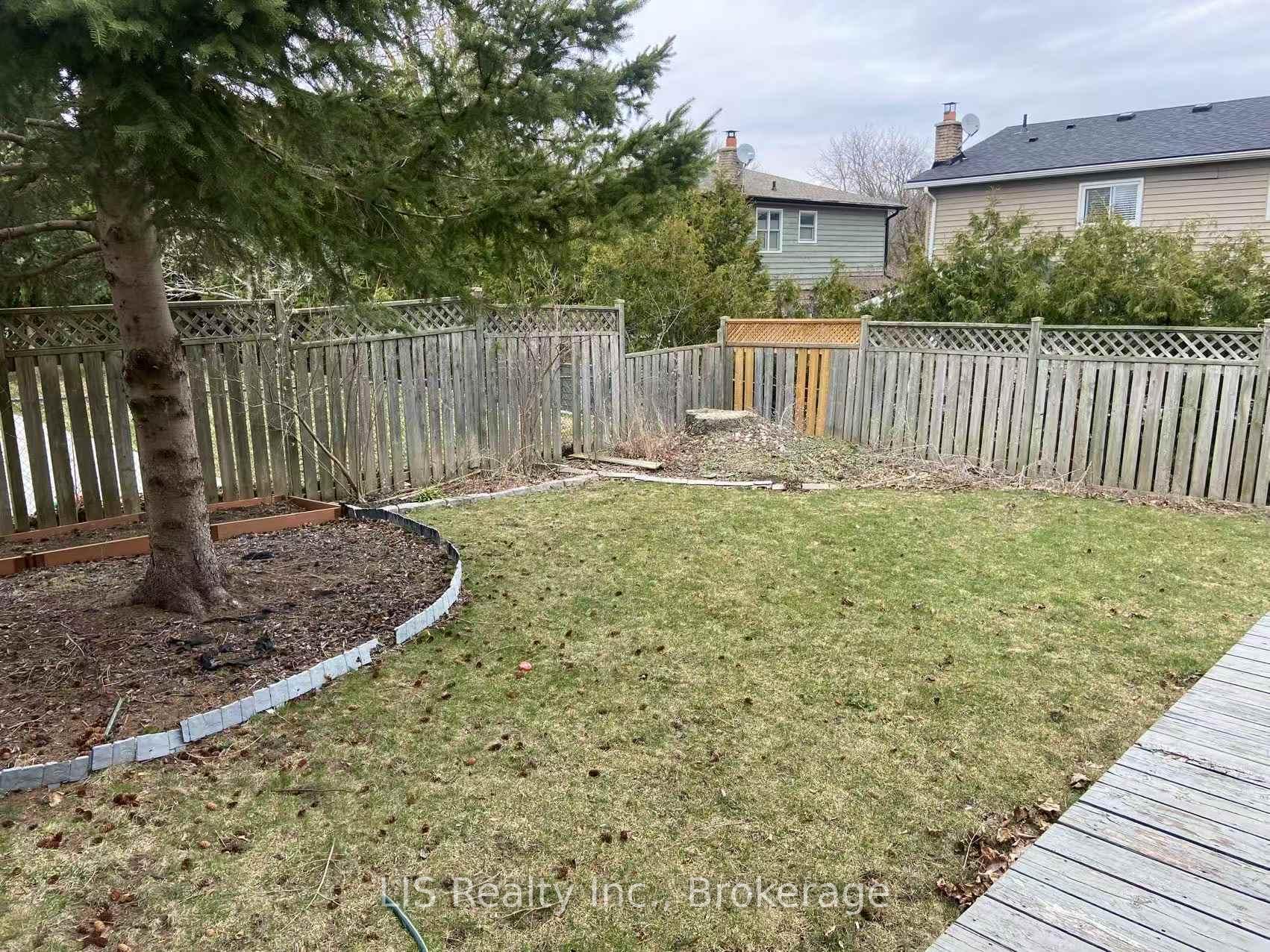 Photo 33 of 61 Rose Way, Markham, Markham Village — HOMEH