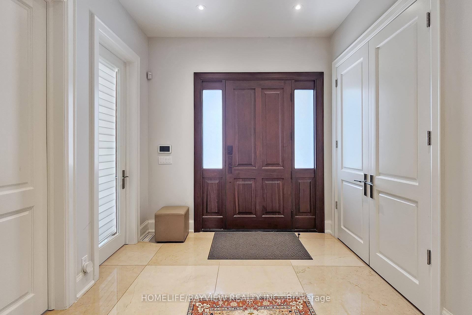 Photo 4 of 133 Bay Thorn Drive, Markham, Royal Orchard — HOMEH