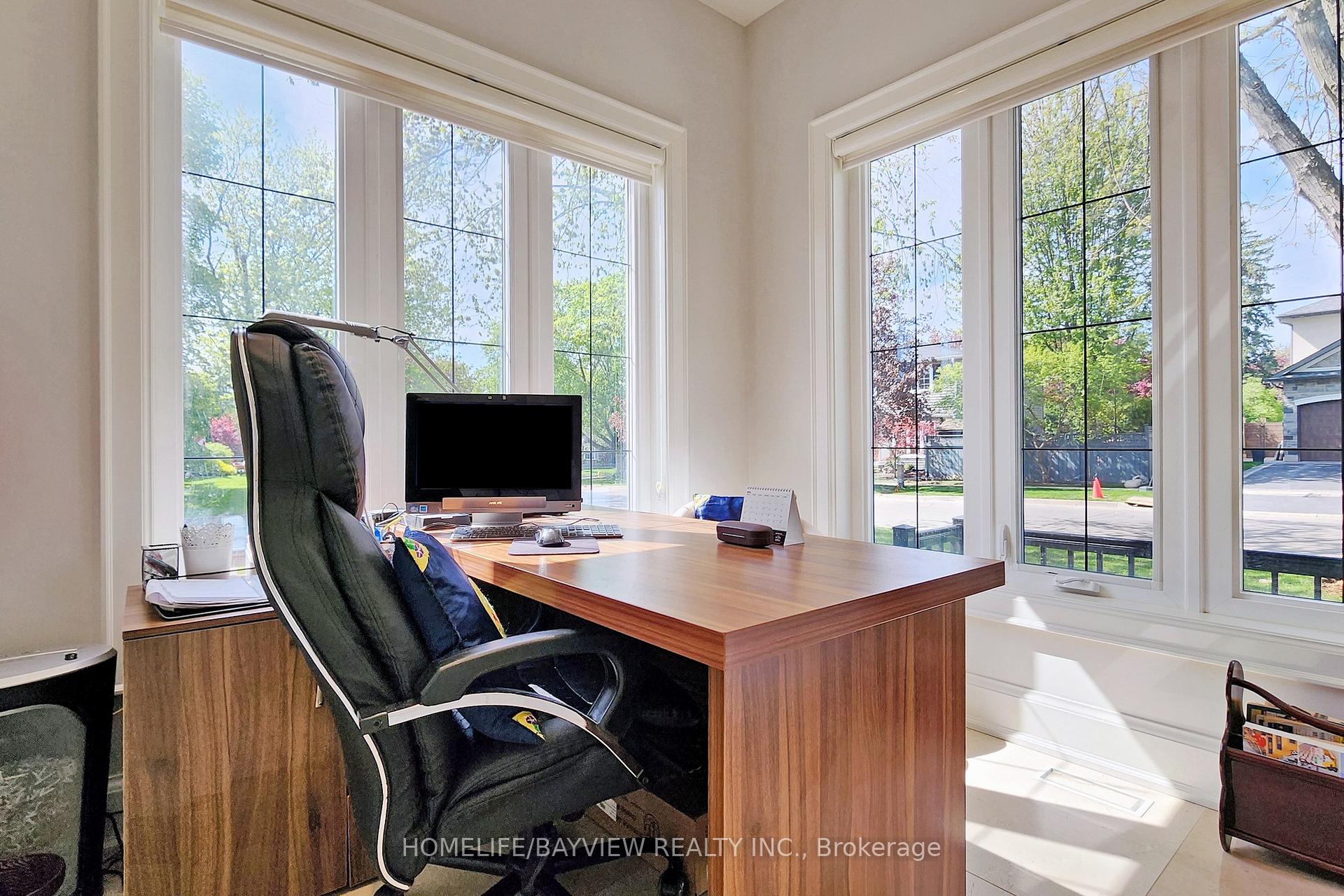 Photo 6 of 133 Bay Thorn Drive, Markham, Royal Orchard — HOMEH