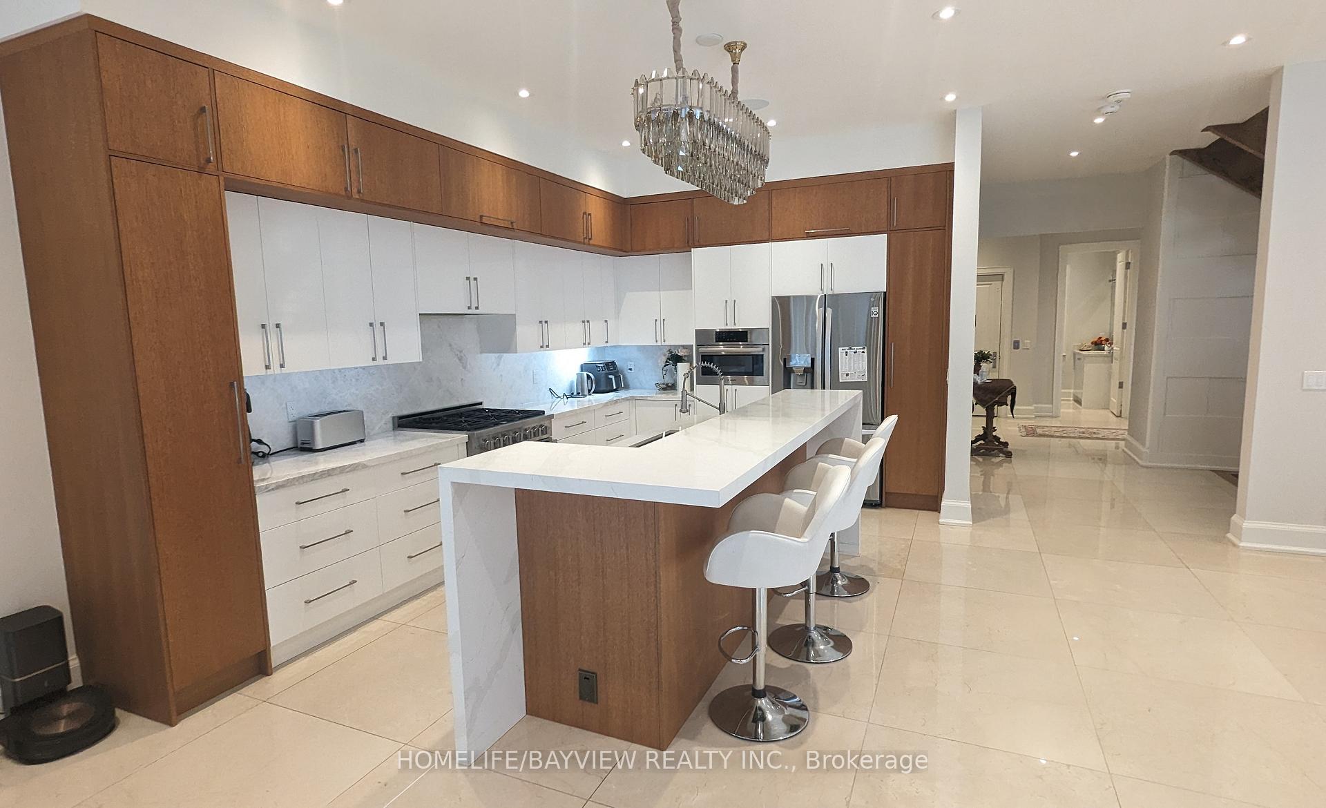 Photo 9 of 133 Bay Thorn Drive, Markham, Royal Orchard — HOMEH